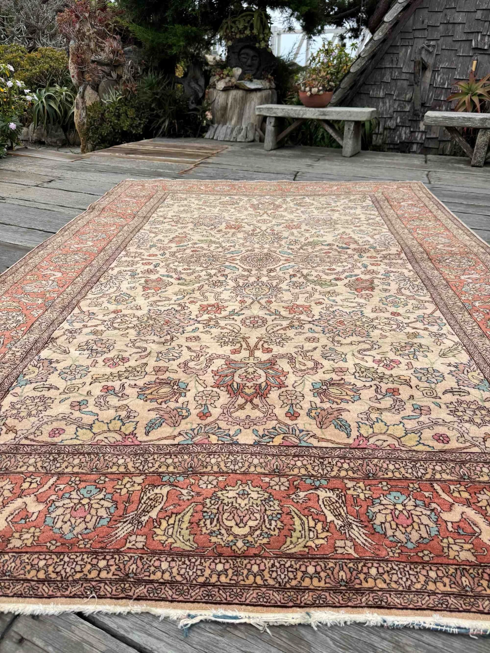 The fine art of pastel tones perfected 90 years ago by the most talented weavers in Tabriz. The magic of the Benlian Tabriz. Subtle, glorious, with wool like velvet. Size is 7x10 feet. It is currently available. Please send a direct message. I do not