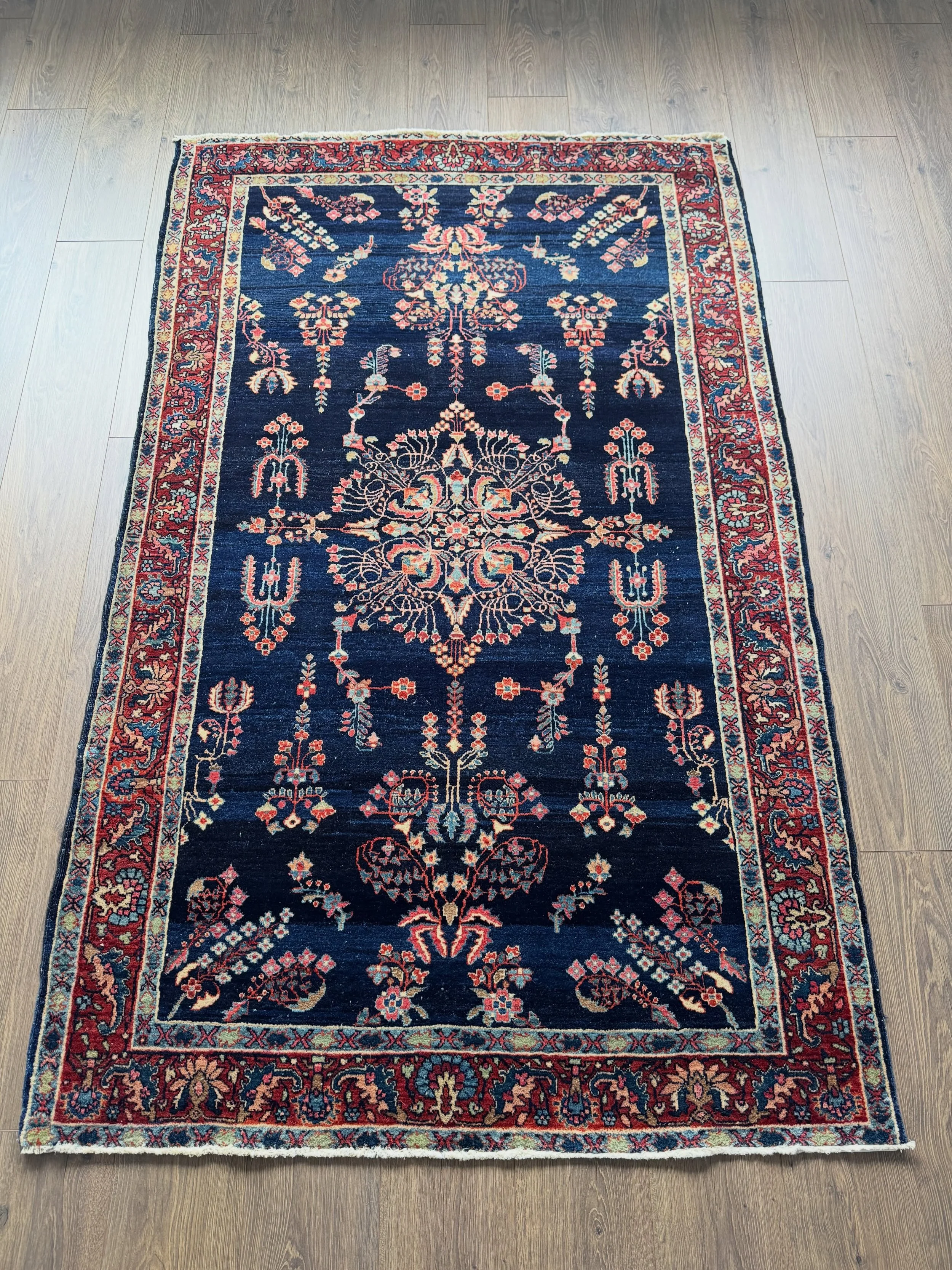 A very fine and extremely attractive early 20th century Sarouk or Farahan Sarouk. 4&rsquo;2&rdquo;x6&rsquo;9&rdquo; available for the discerning rug lover.