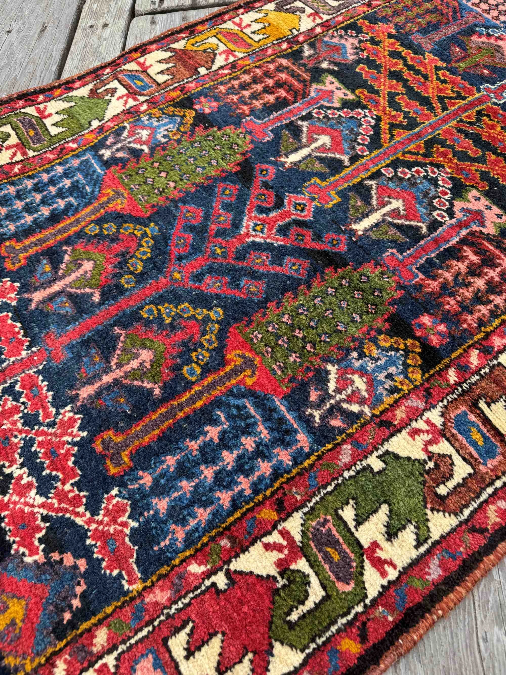 Bakhtiari rugs