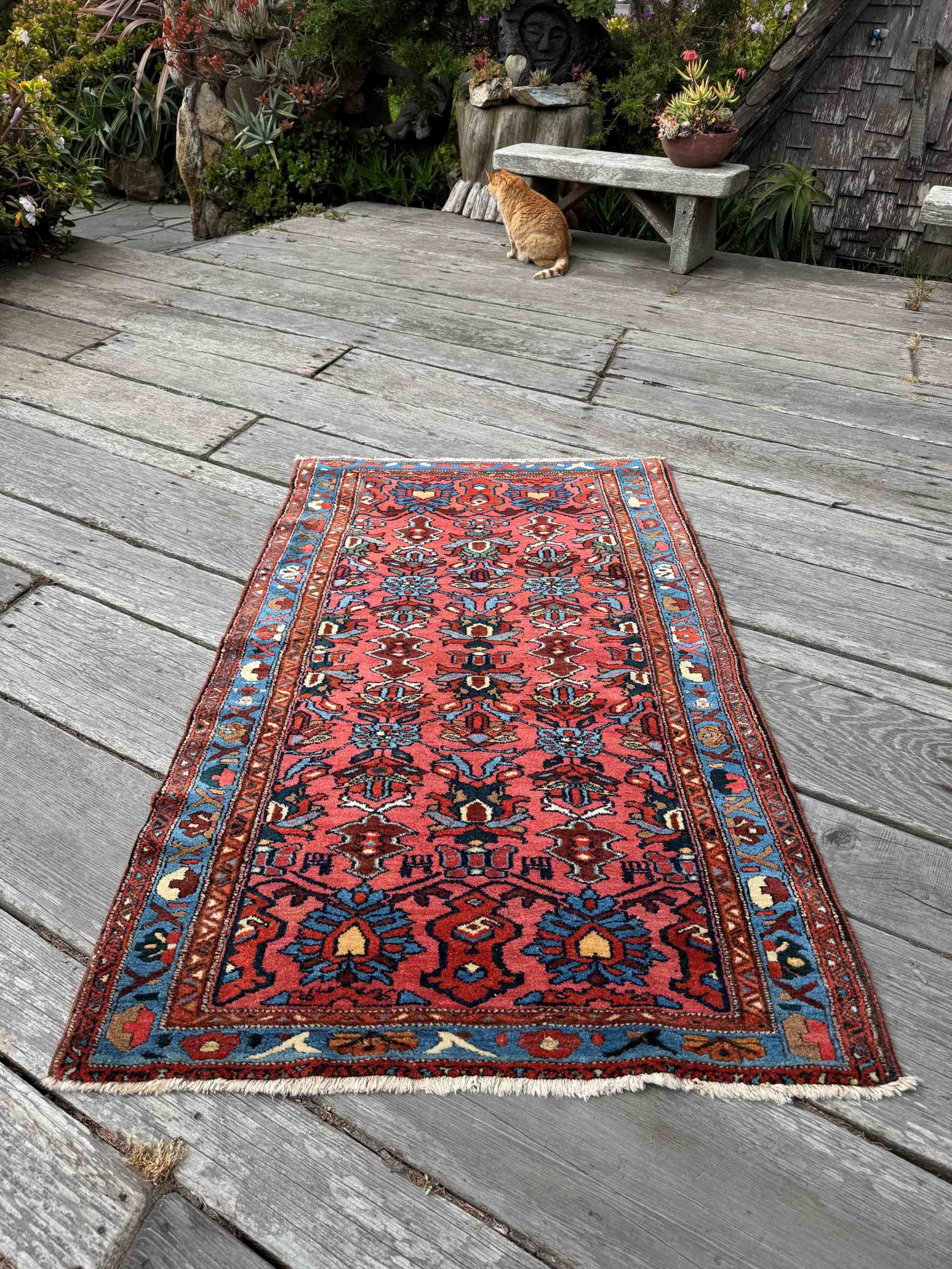 vintage accent rugs