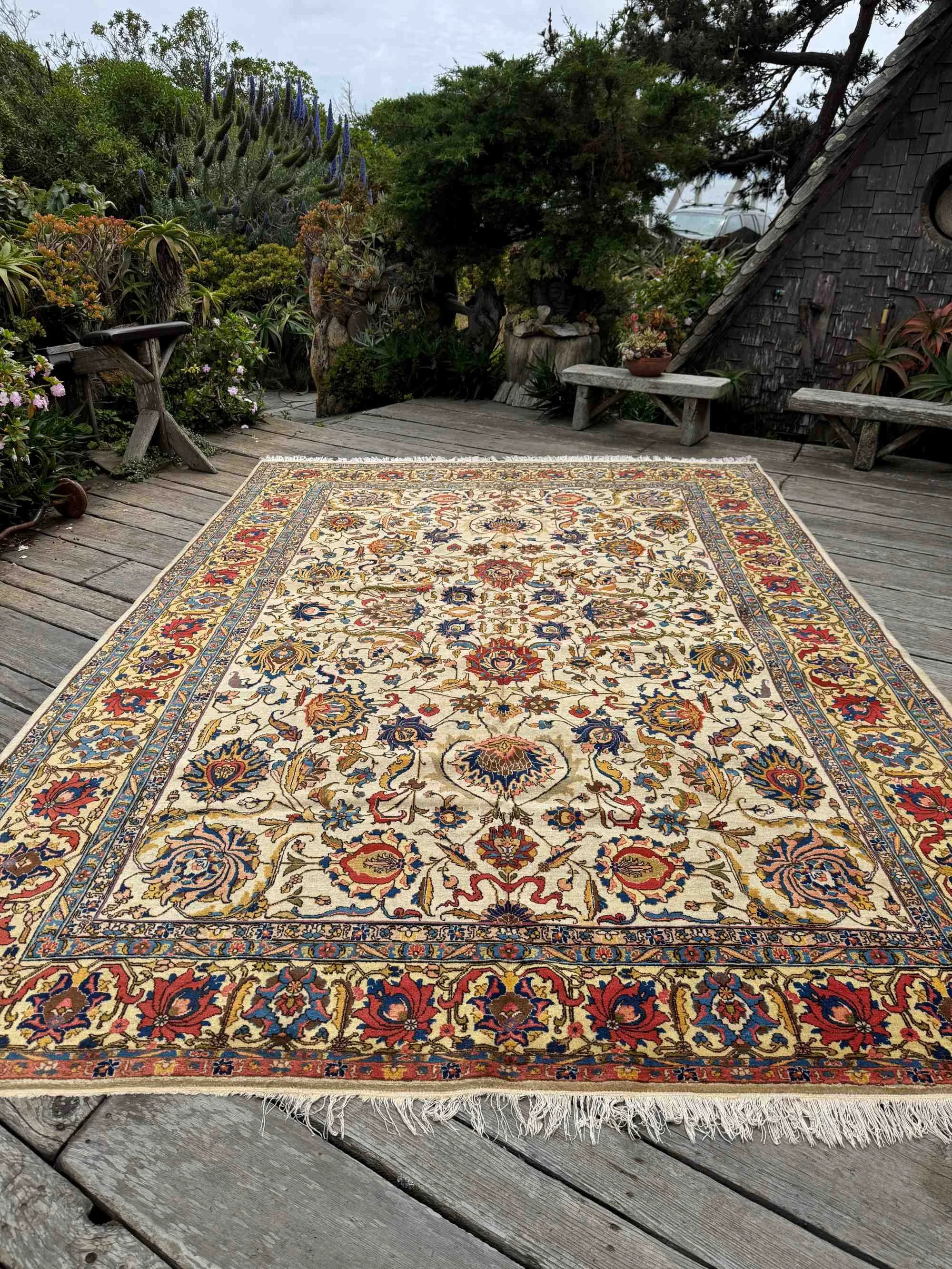 Fine Persian rugs for sale