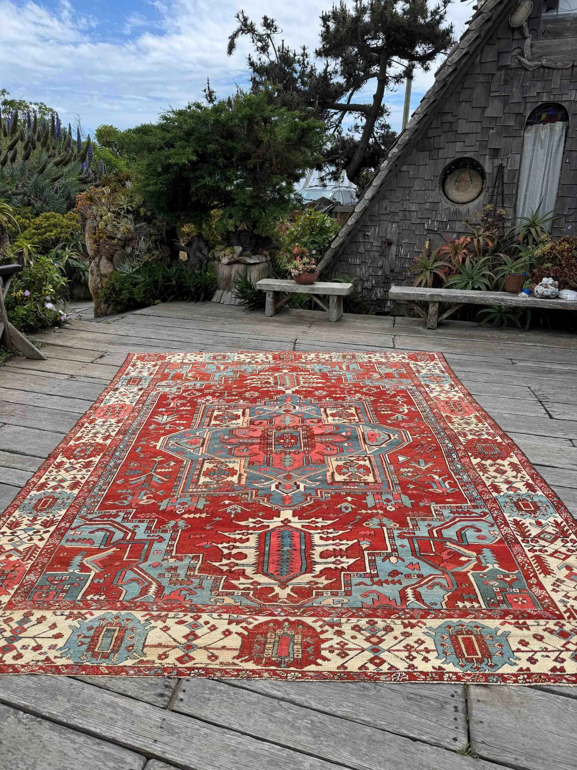Heriz Serapi rugs for sale