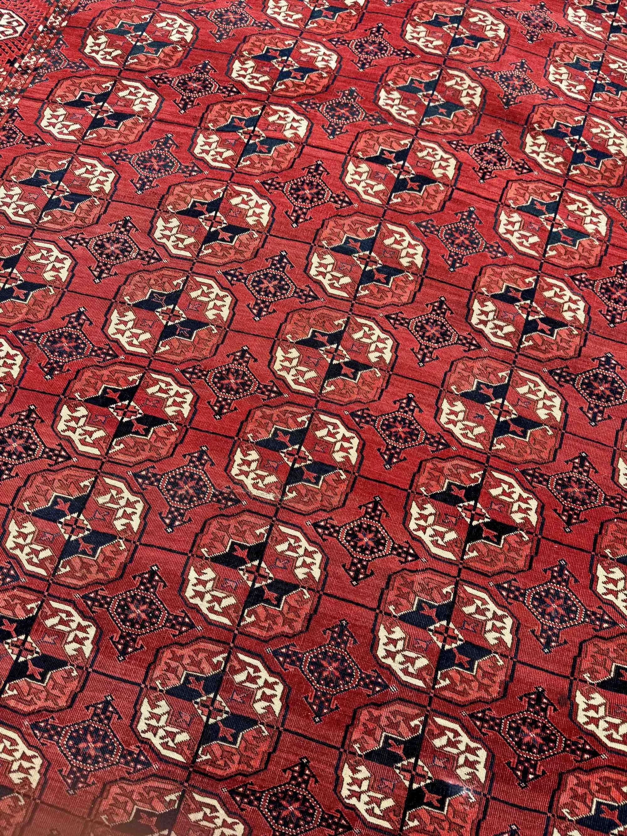 tekke turkmen rugs