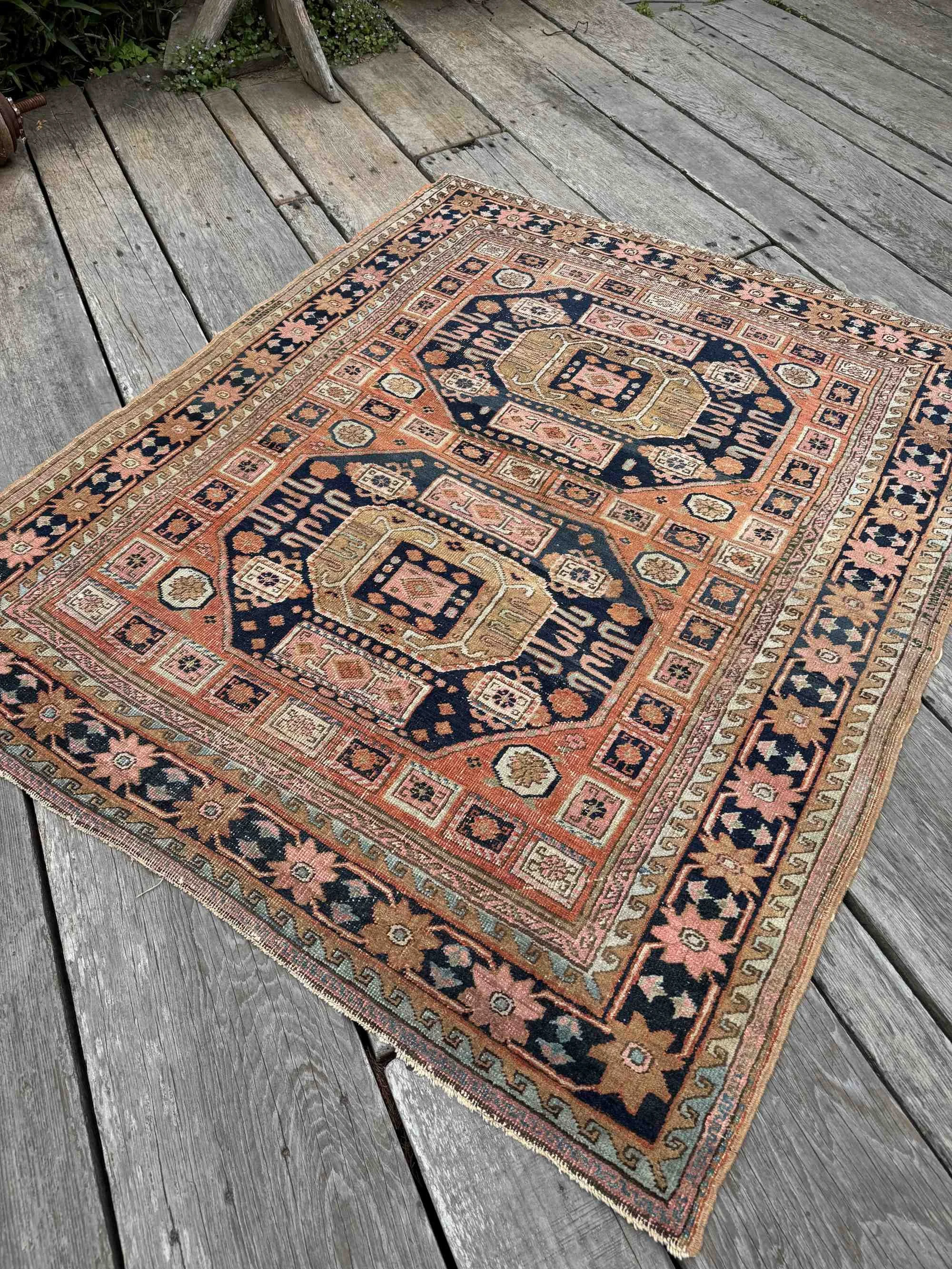 vintage area rugs blue