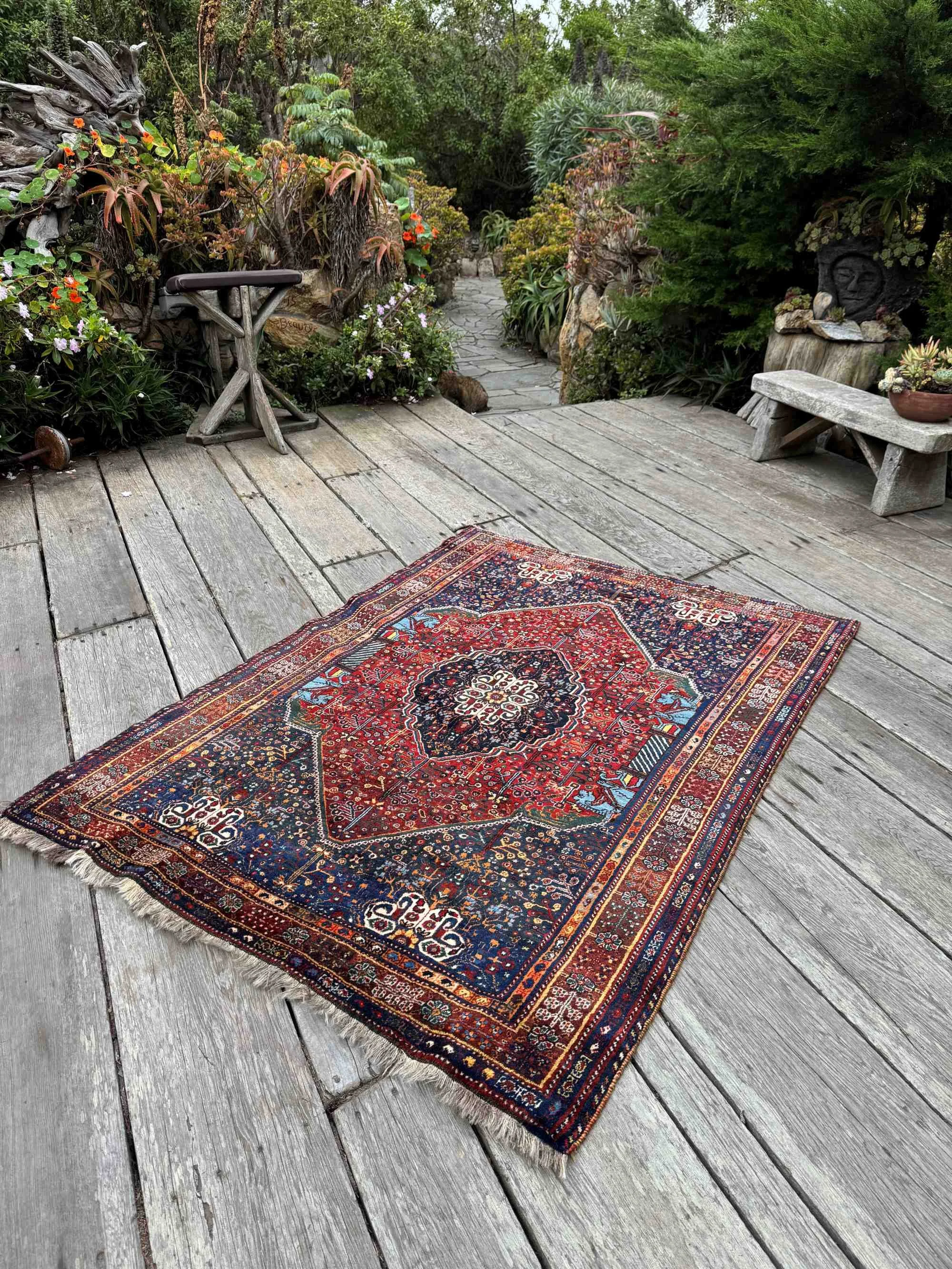 Abadeh rug antique