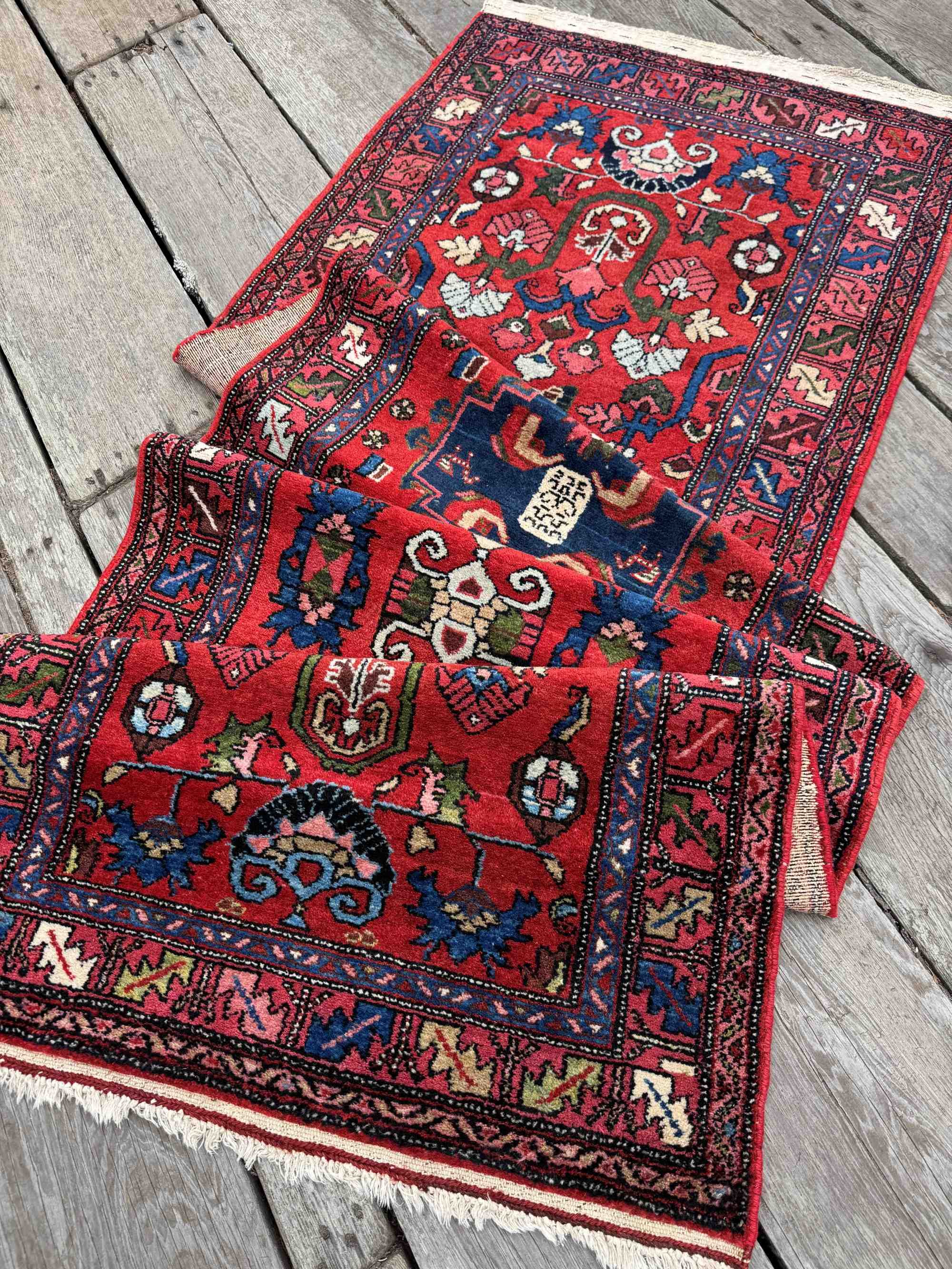 Fine Persian rugs for sale