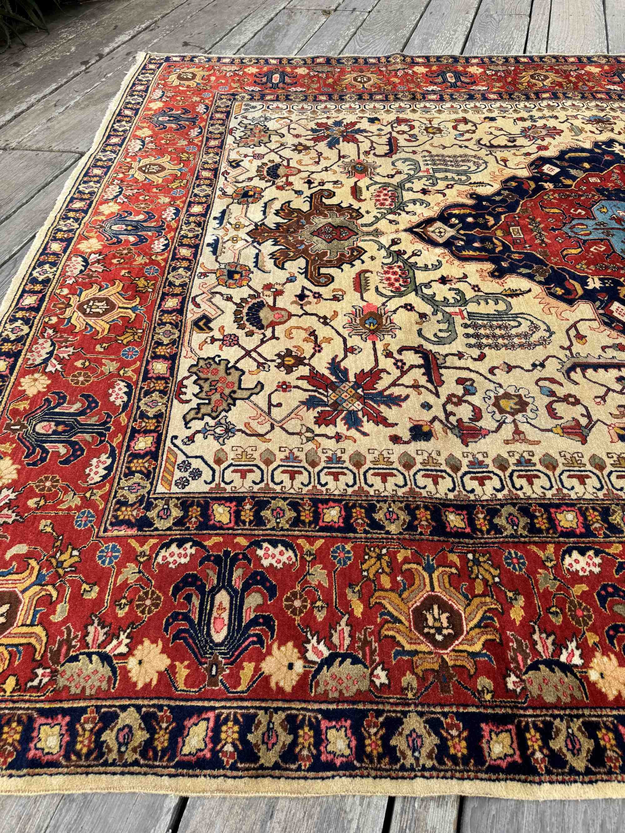 luxury Persian rugs for sale