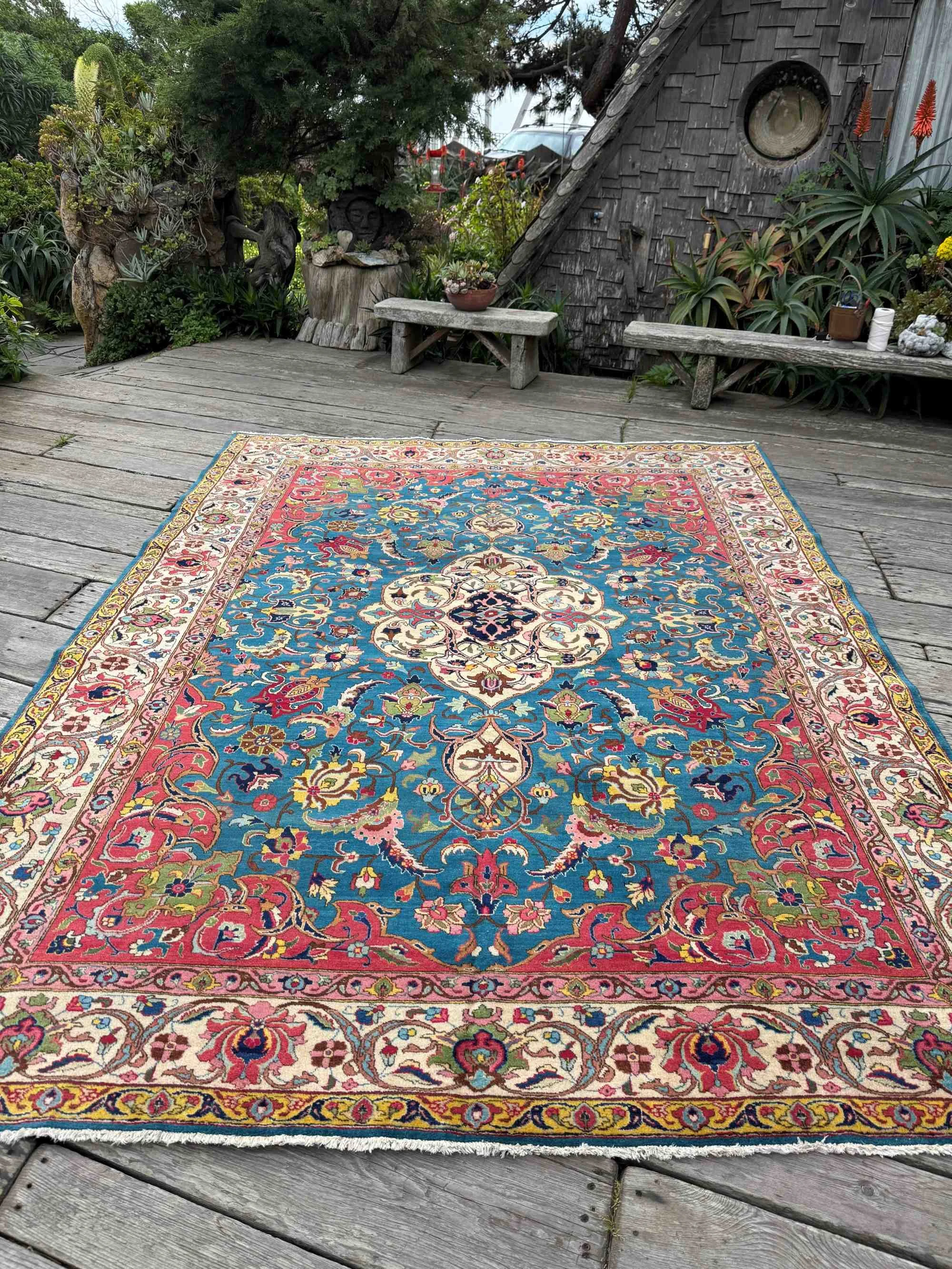 Tabriz rugs