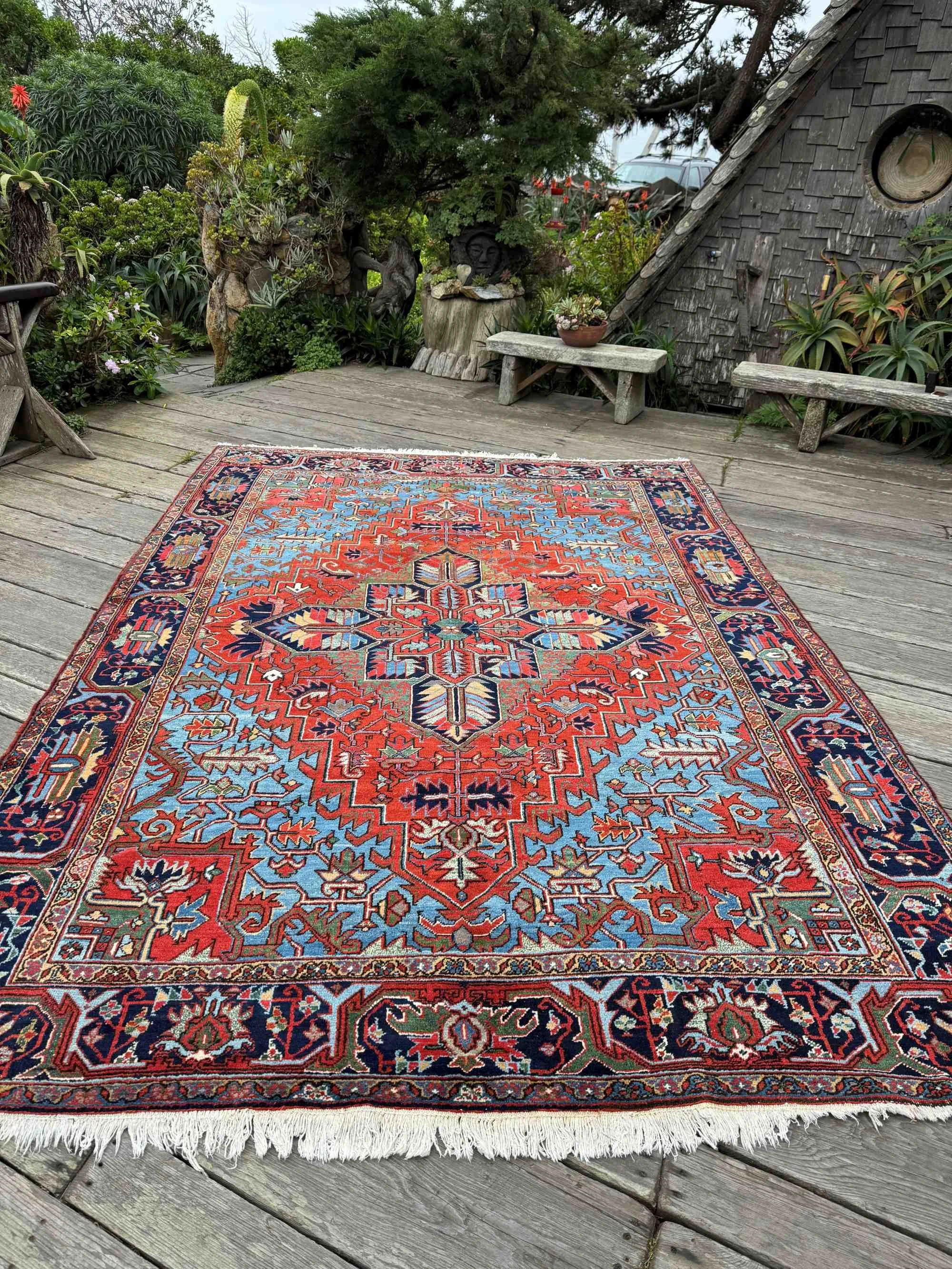 Heriz Serapi rugs for sale