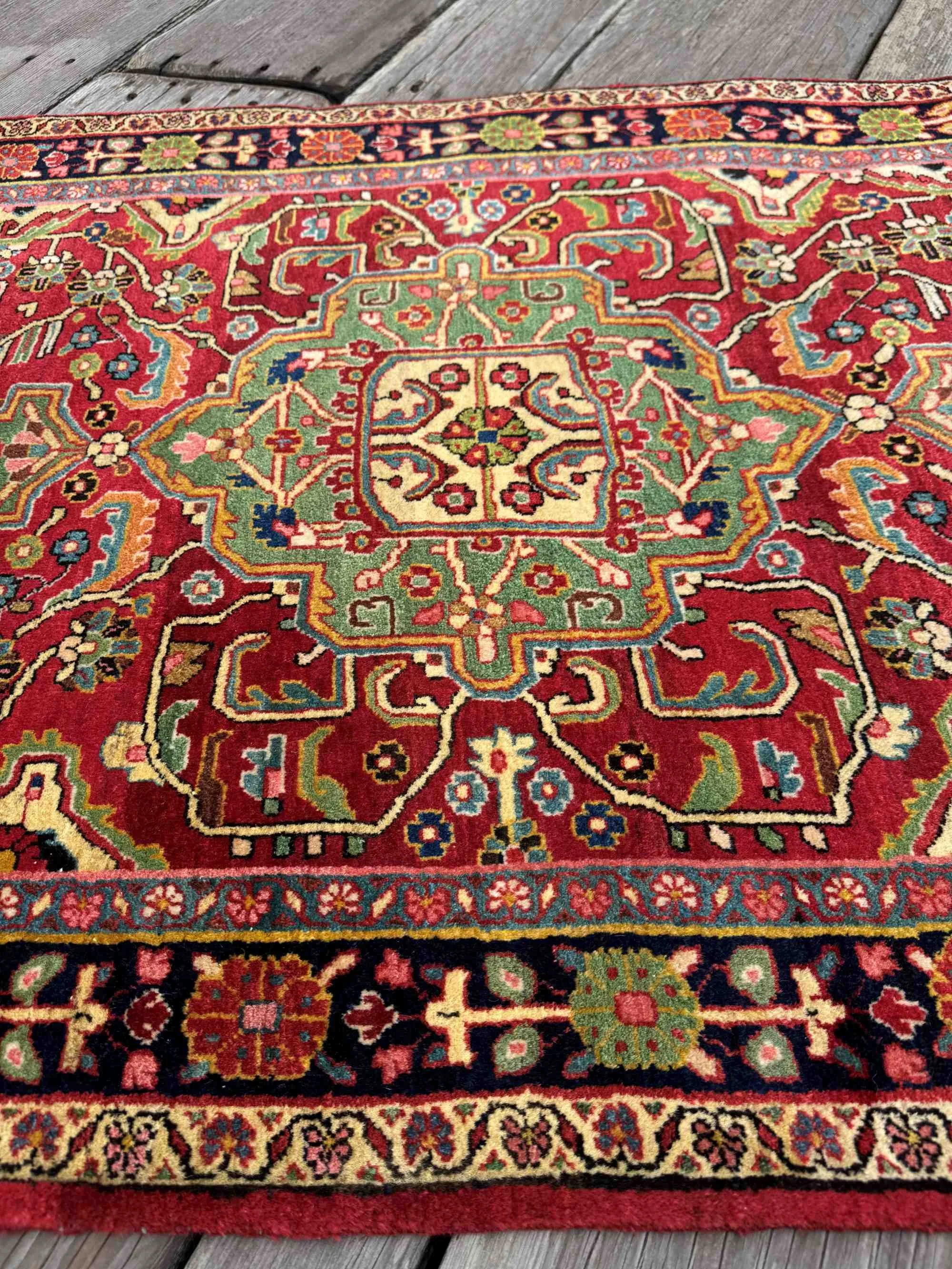 hand knotted vintage rugs