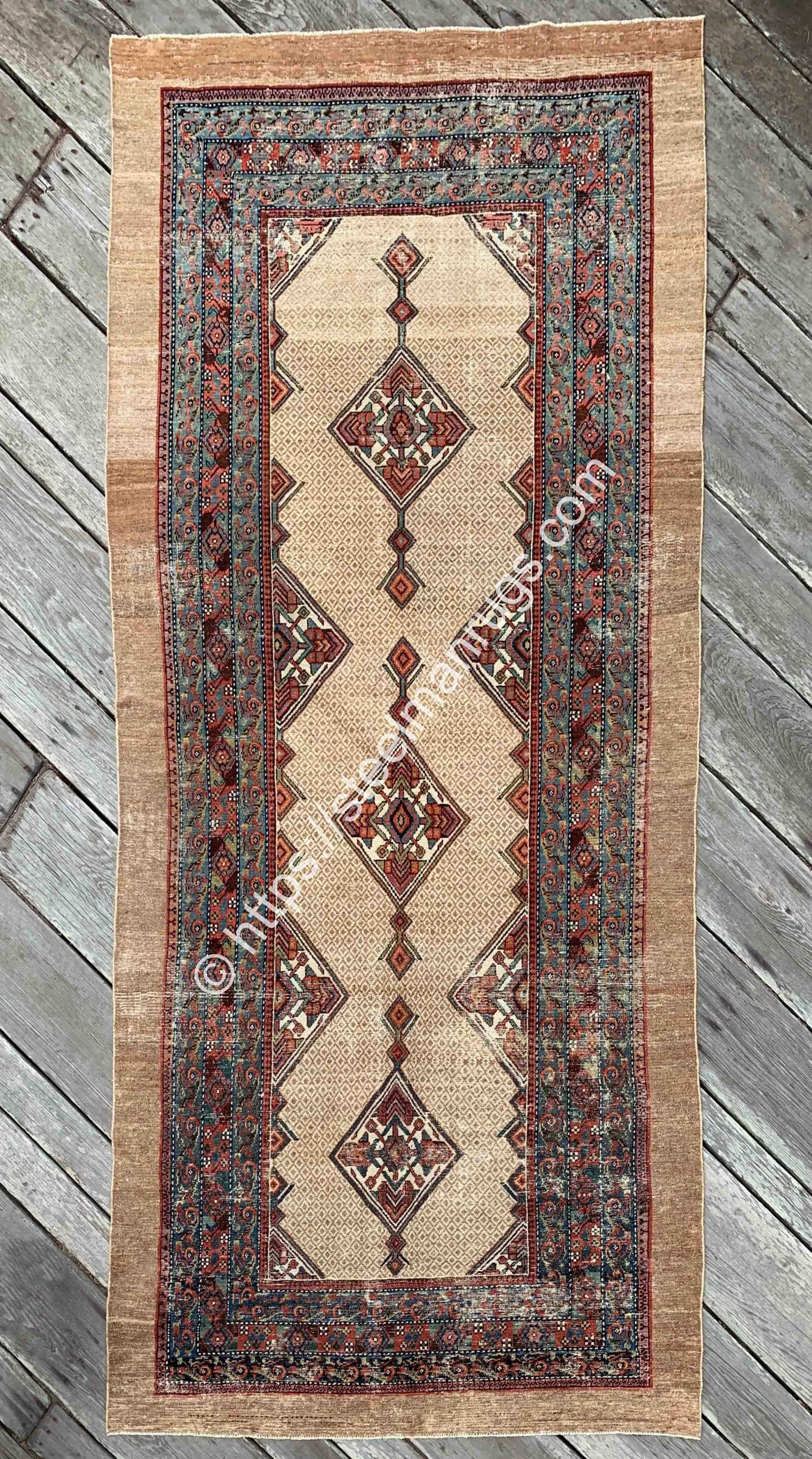 Antique Persian Serab Rug 5'1
