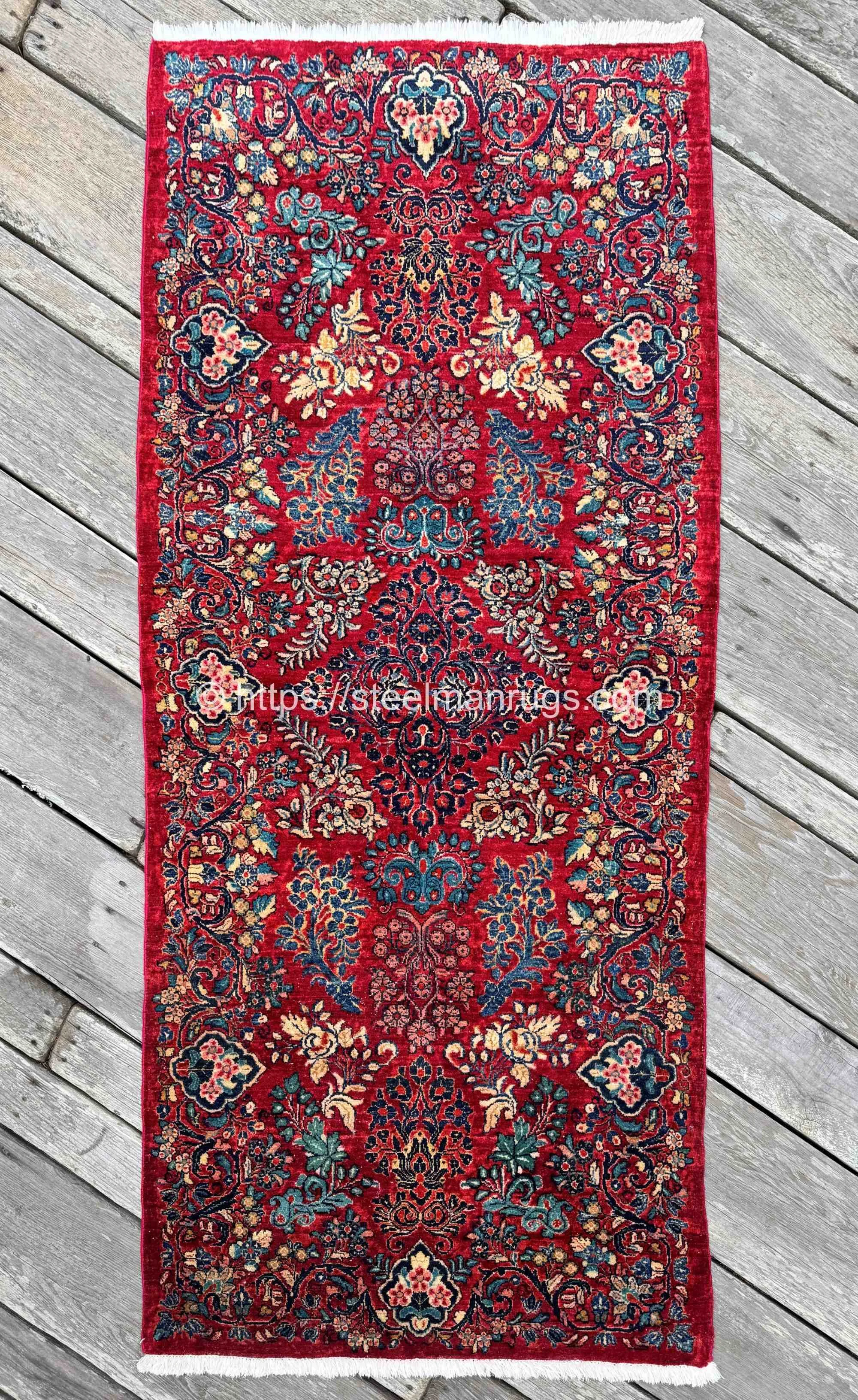 vintage sarouk rugs