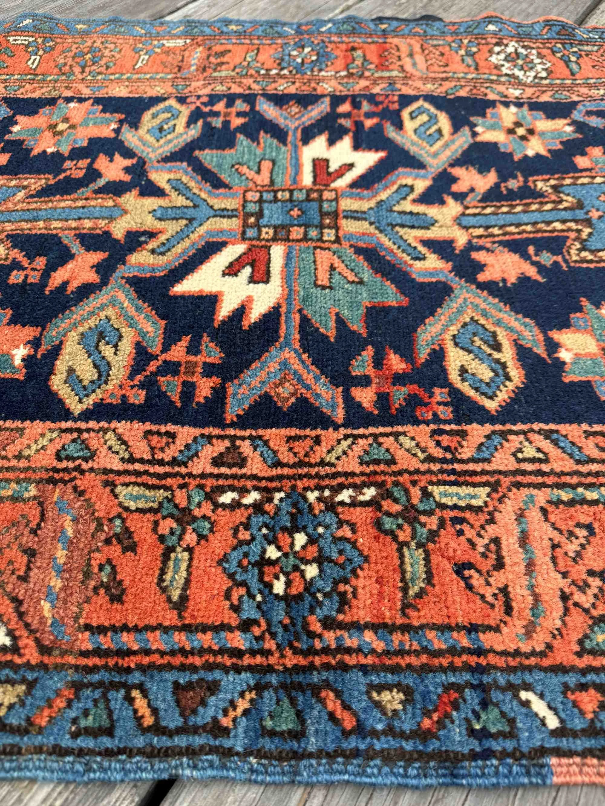 heriz rugs small