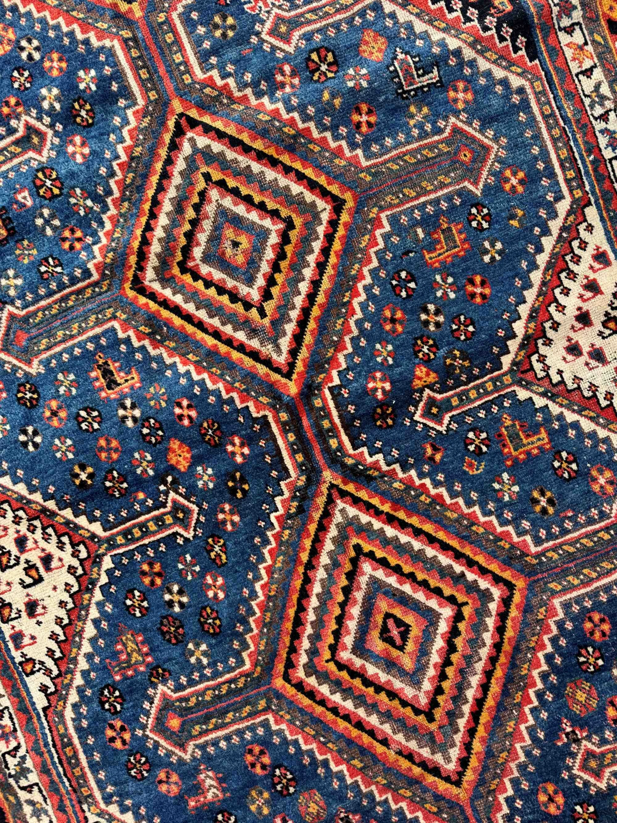 shiraz rugs