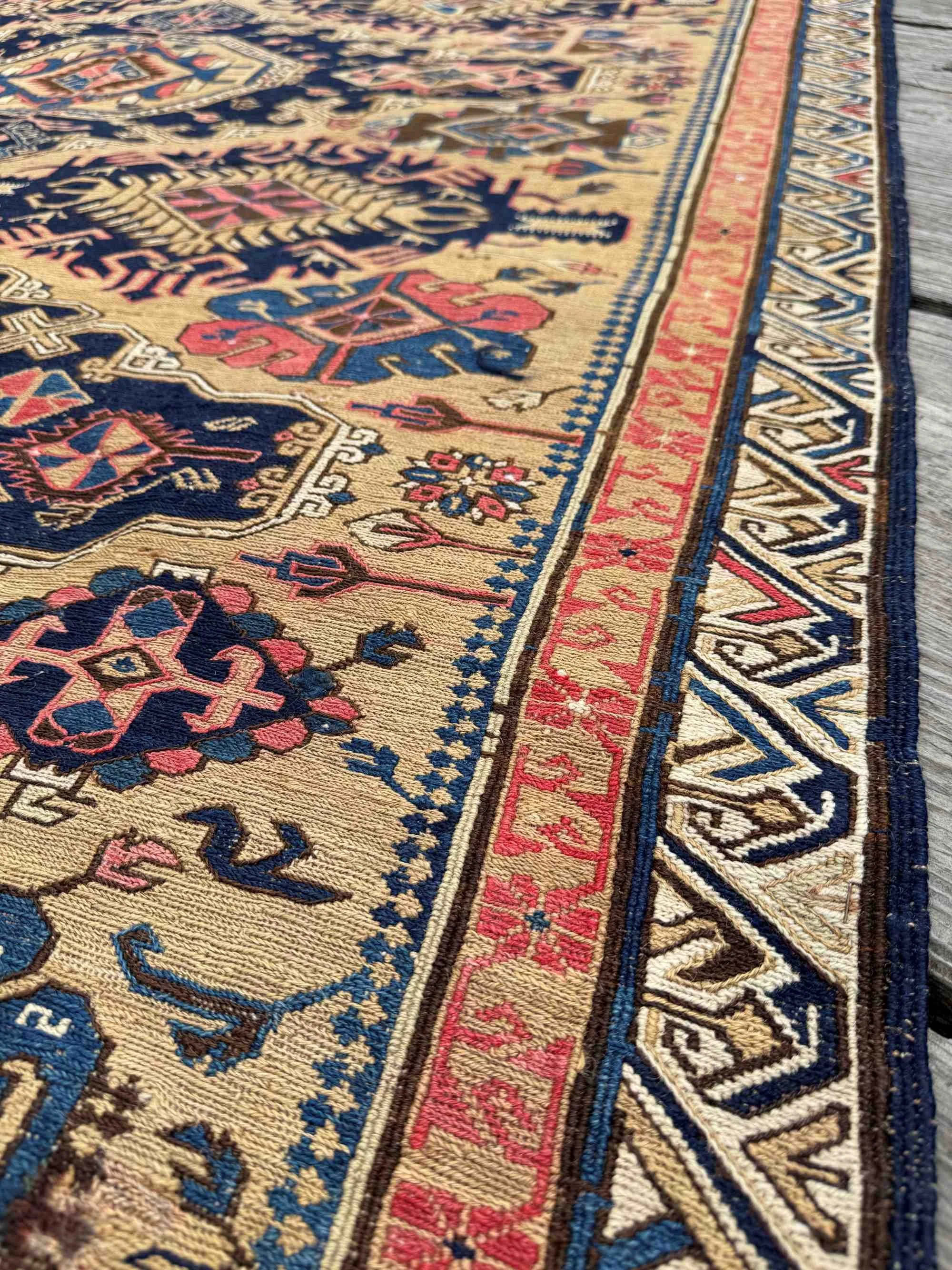 luxury antique rugs