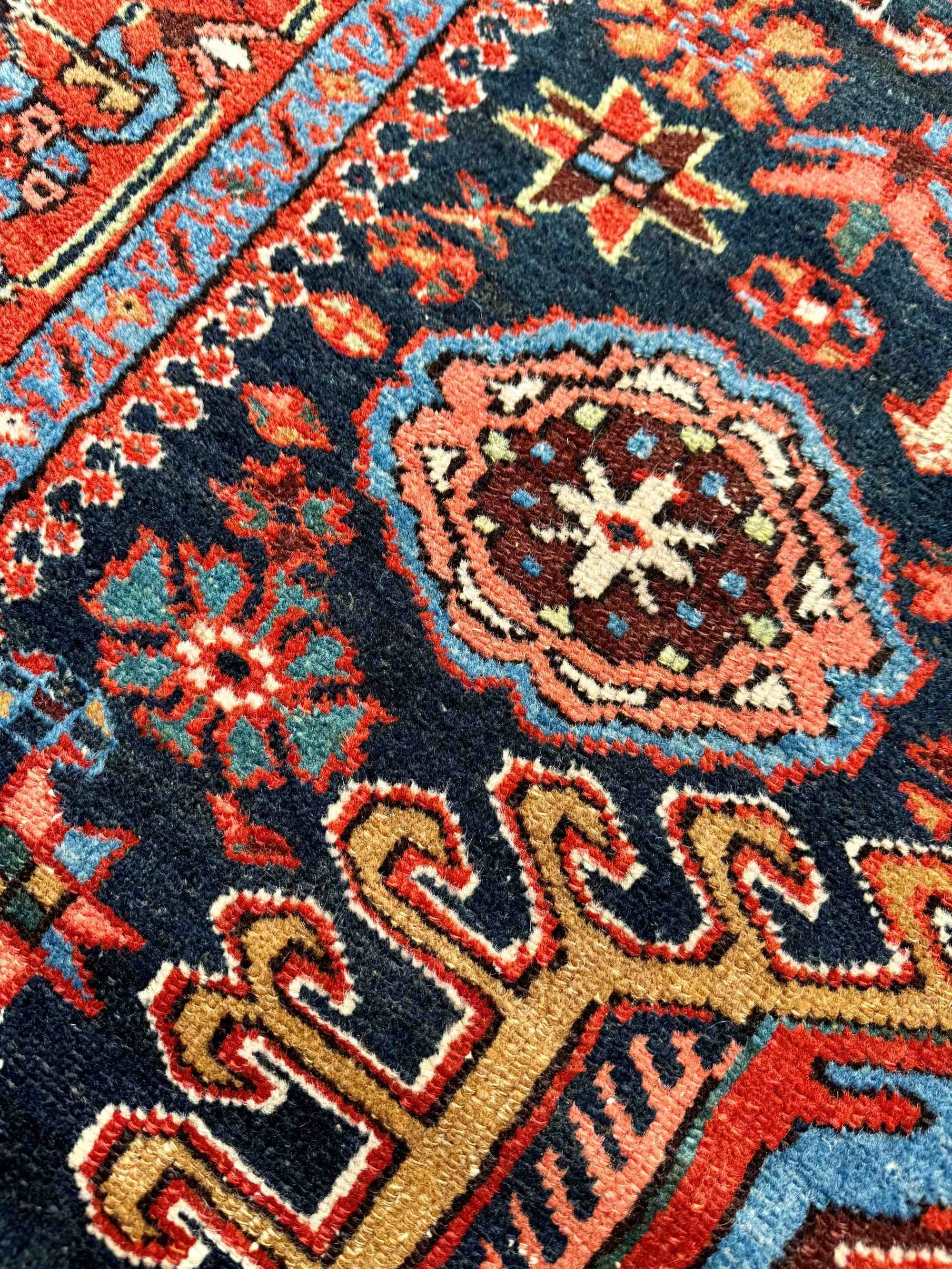 Karaja rugs