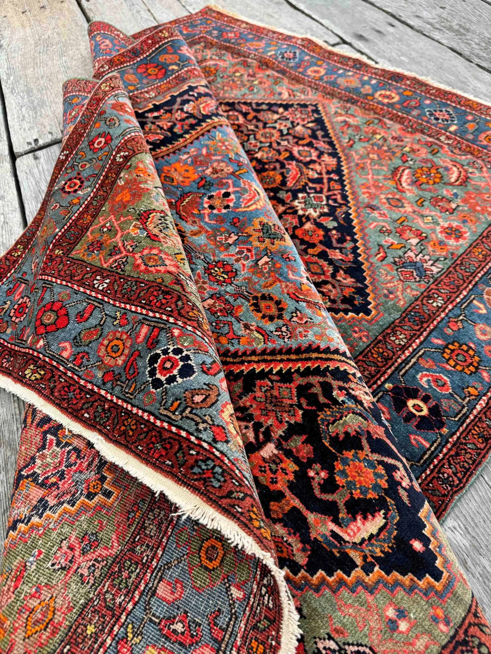 vintage rugs green