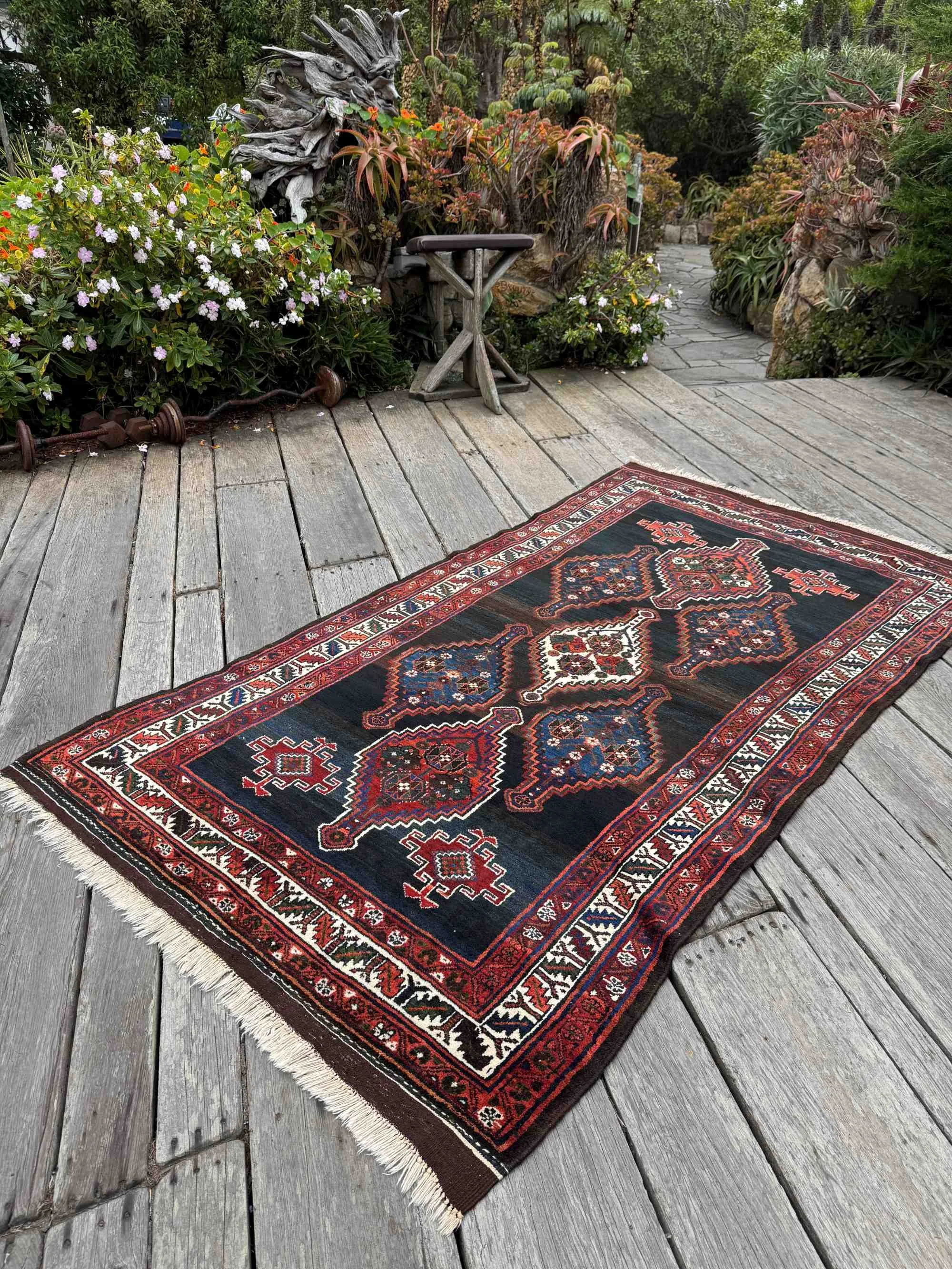 Tribal vintage rugs for sale