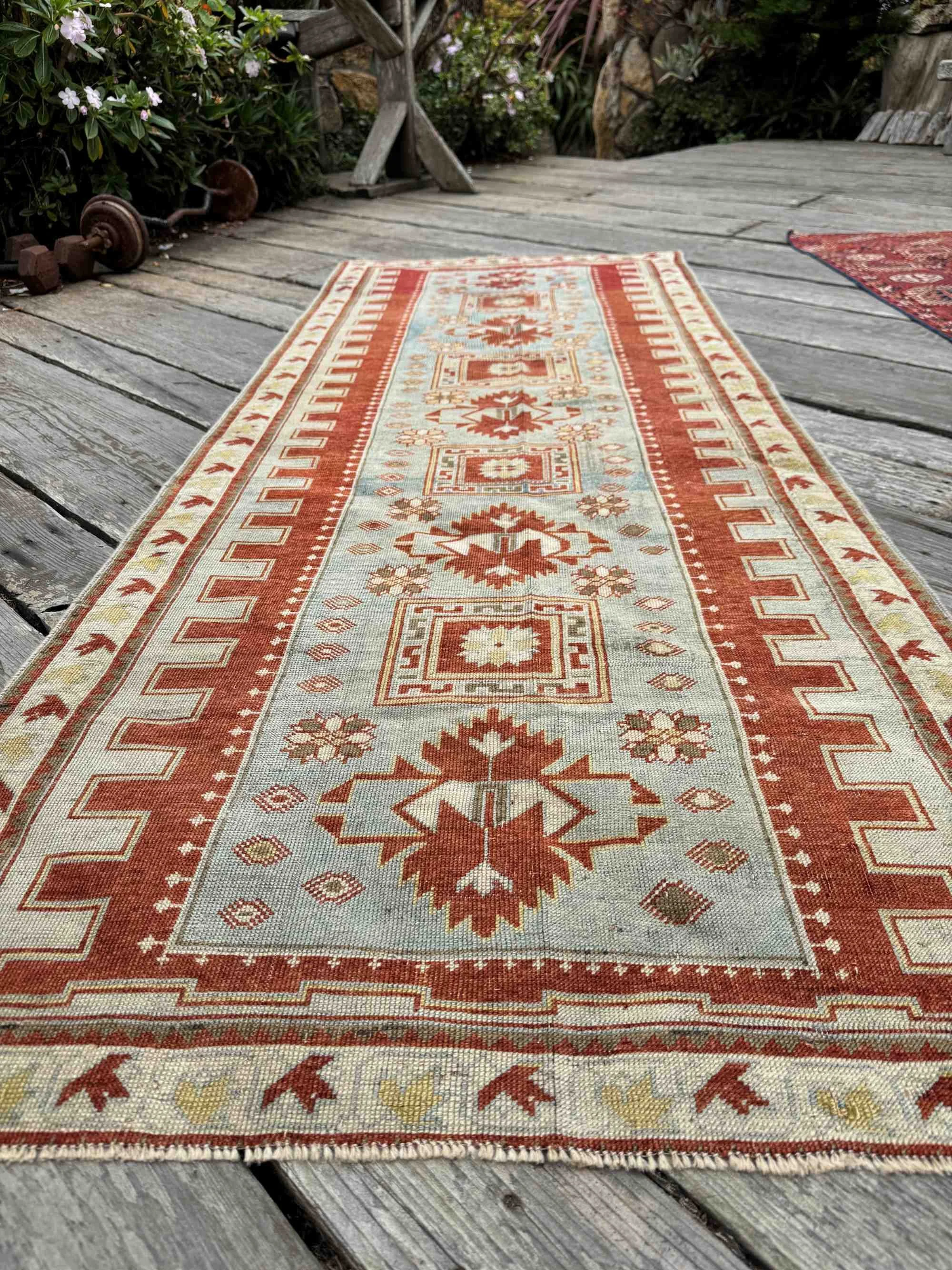 tribal runner rugs