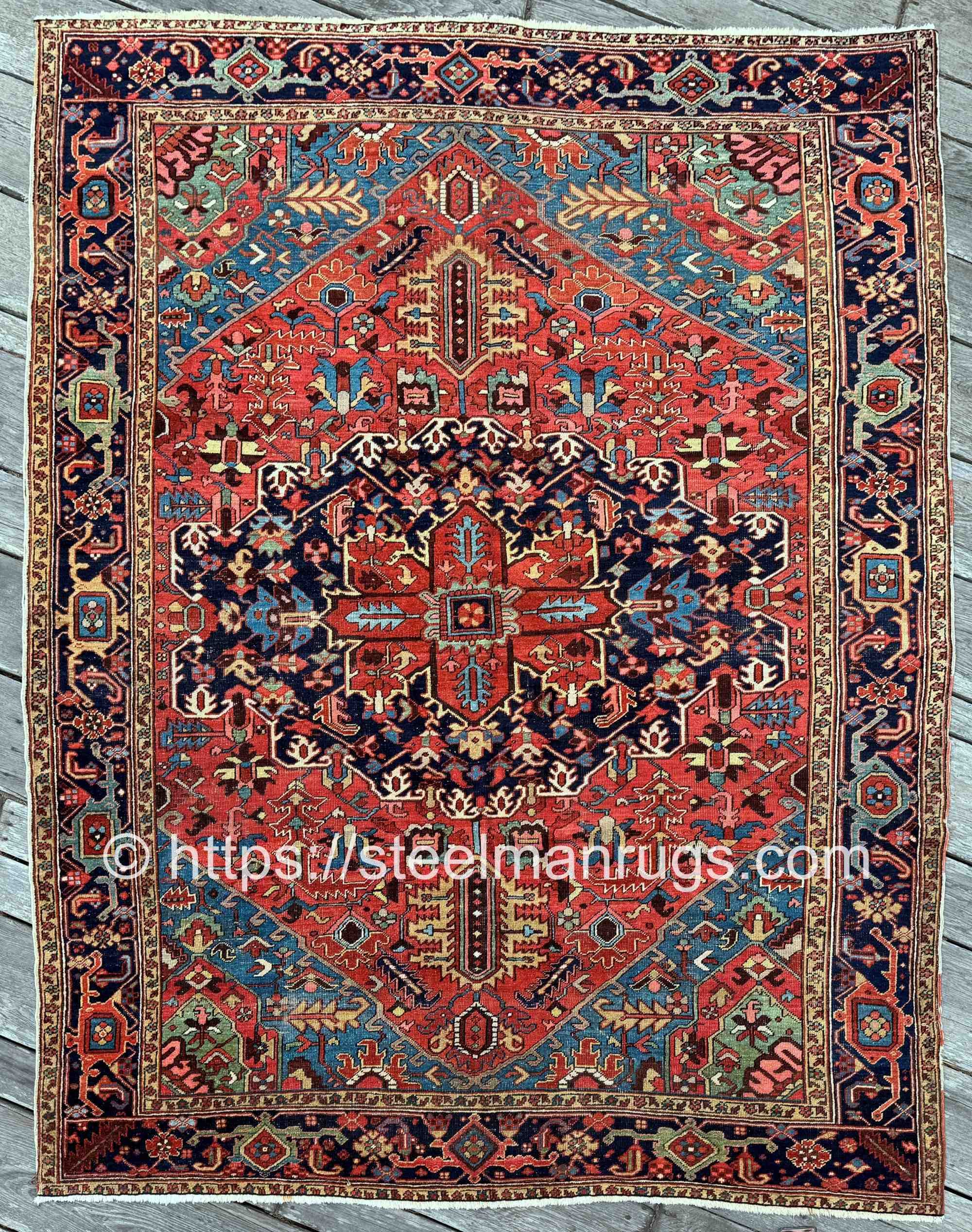 Heriz rugs
