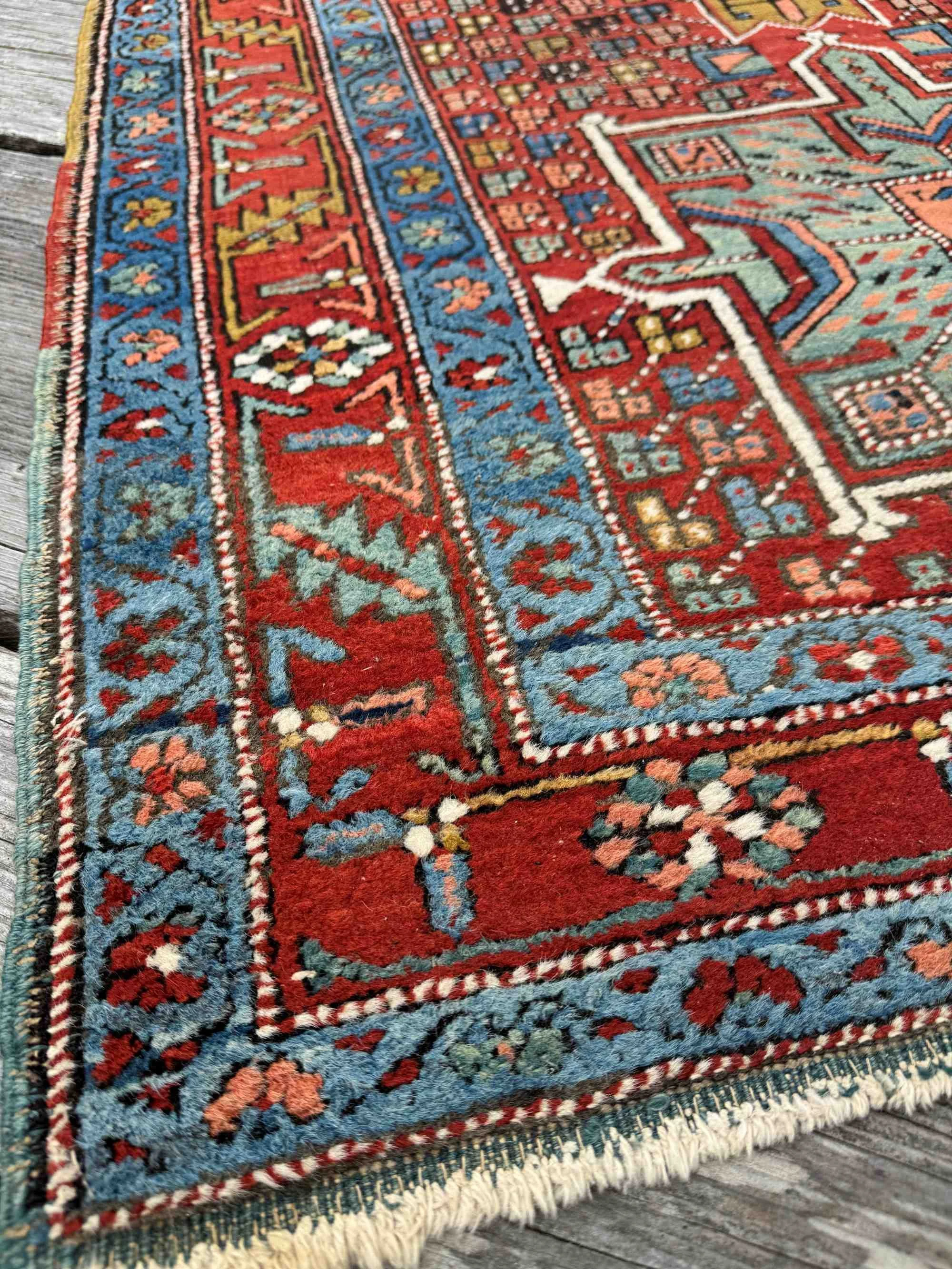 heriz rugs