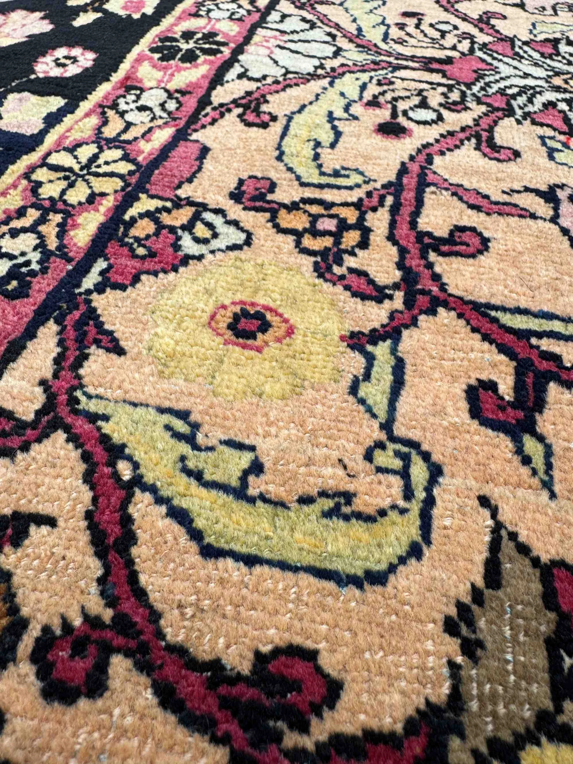 Fine Persian rugs for sale
