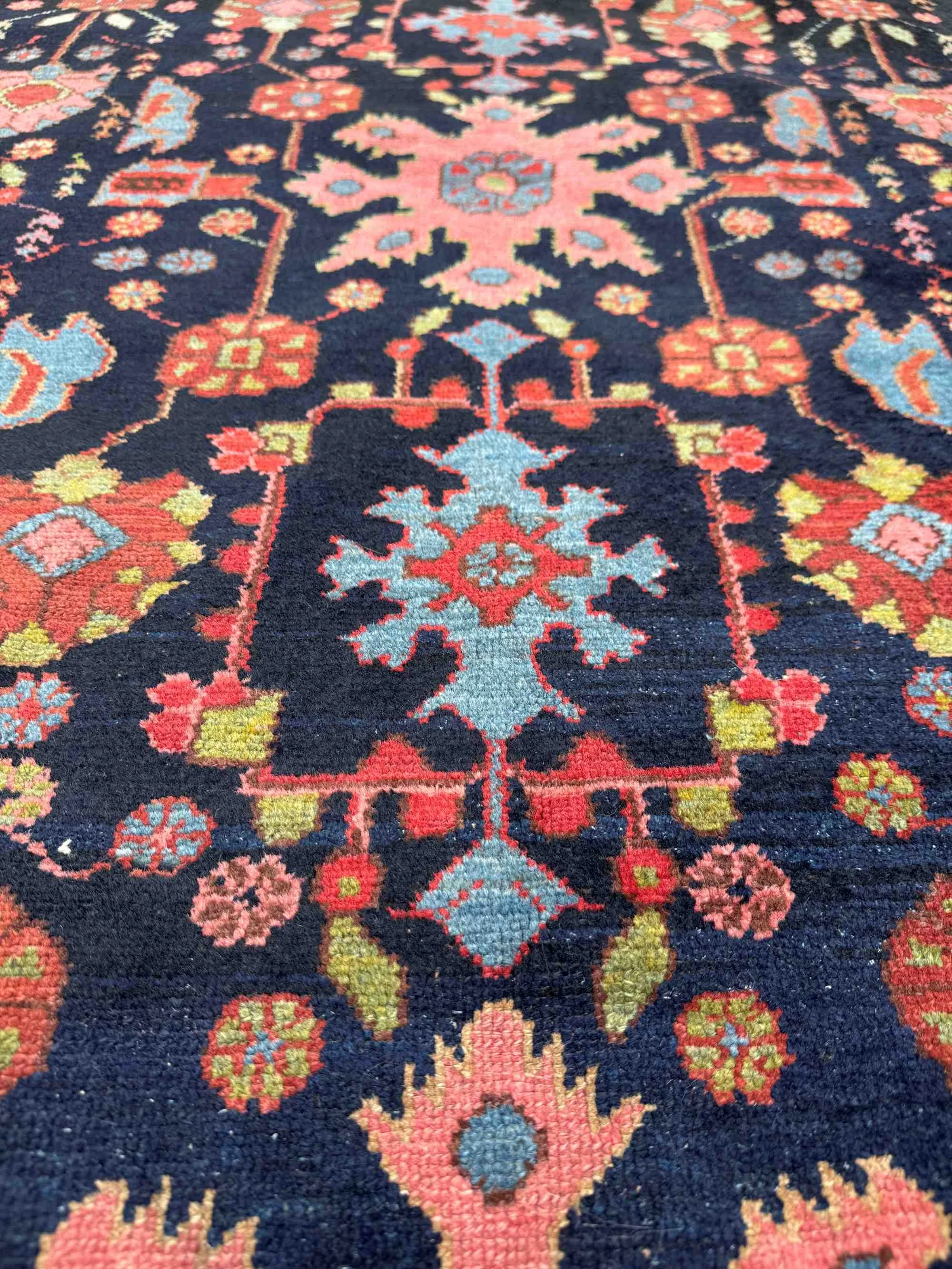 Bakhtiari rugs