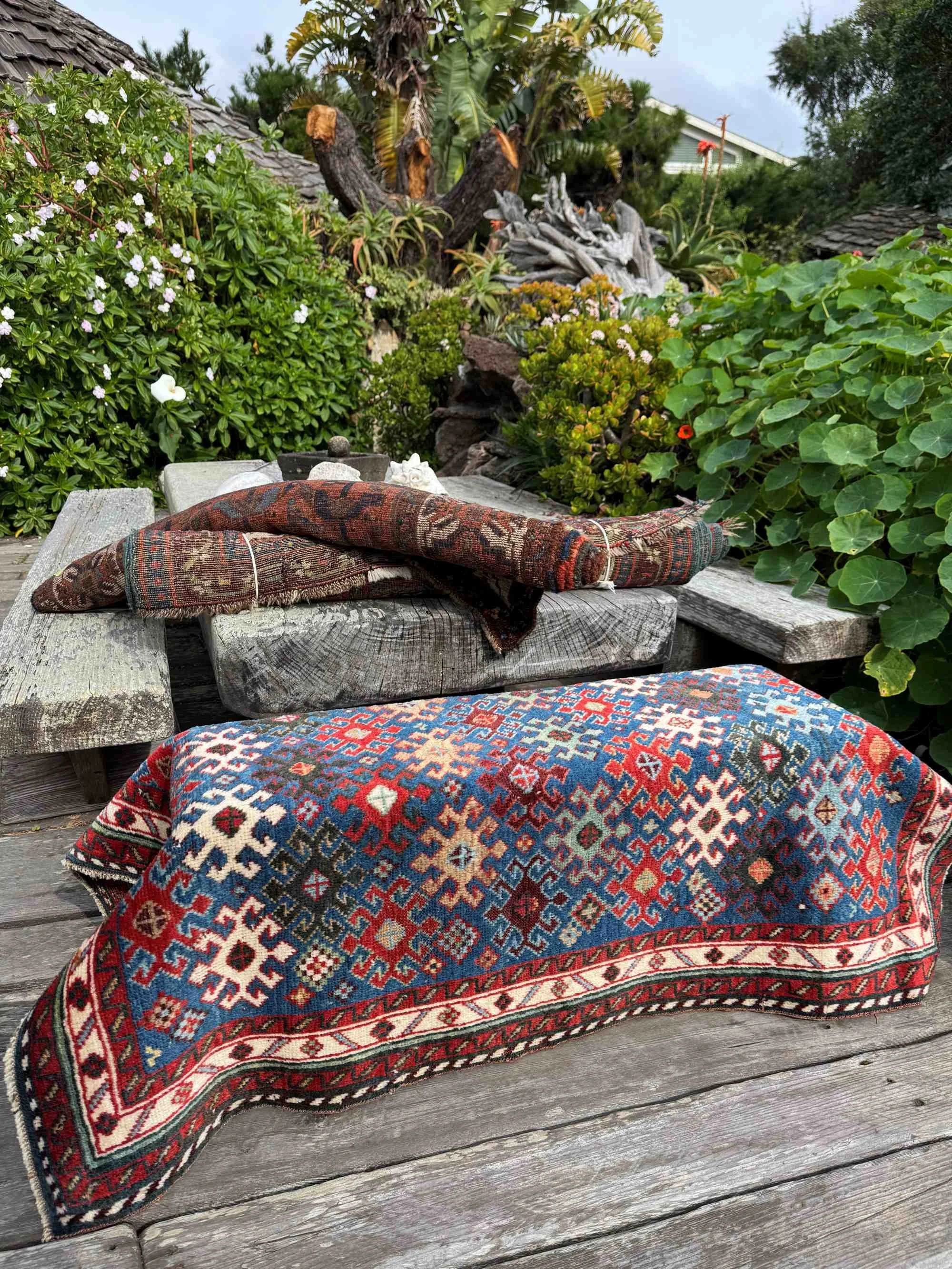 vintage area rugs blue