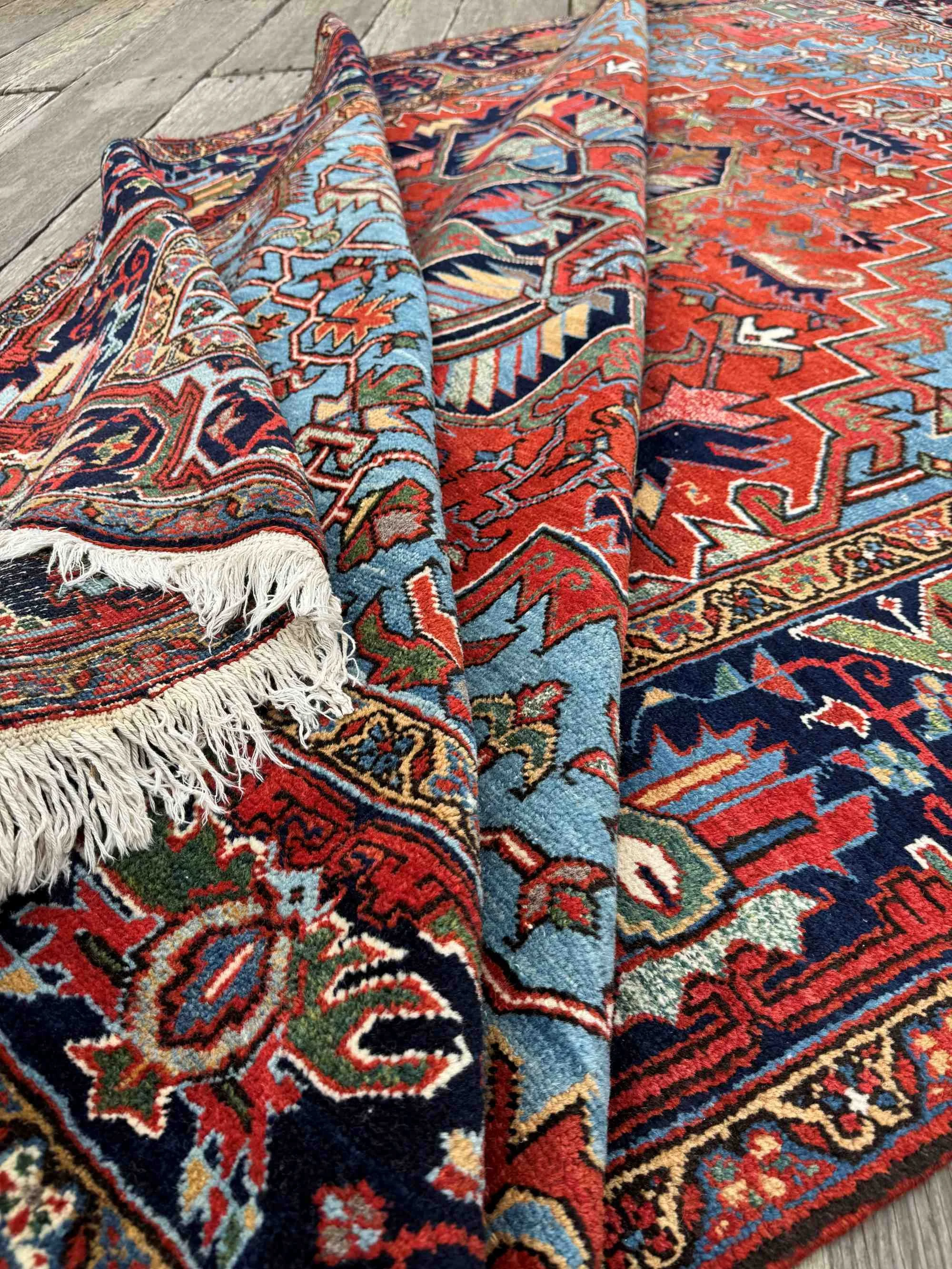 luxury antique rugs