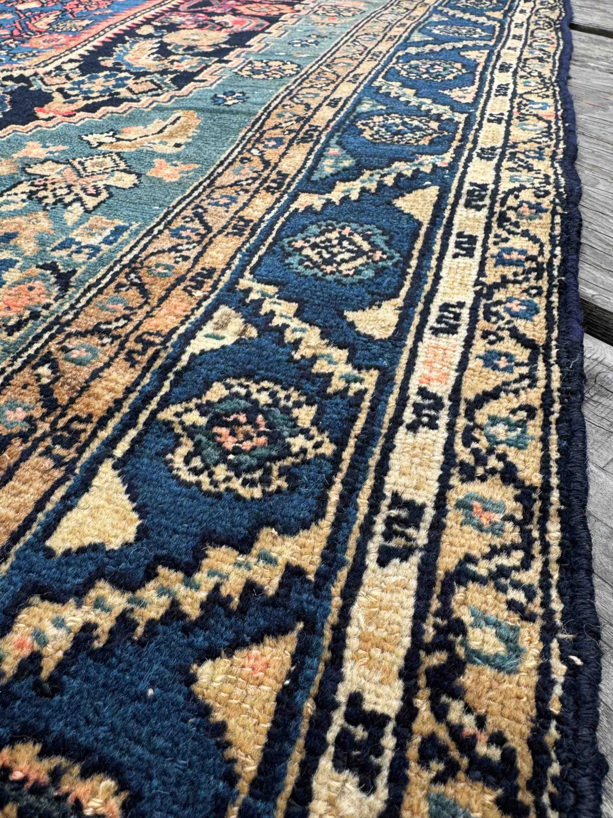zanjan rug