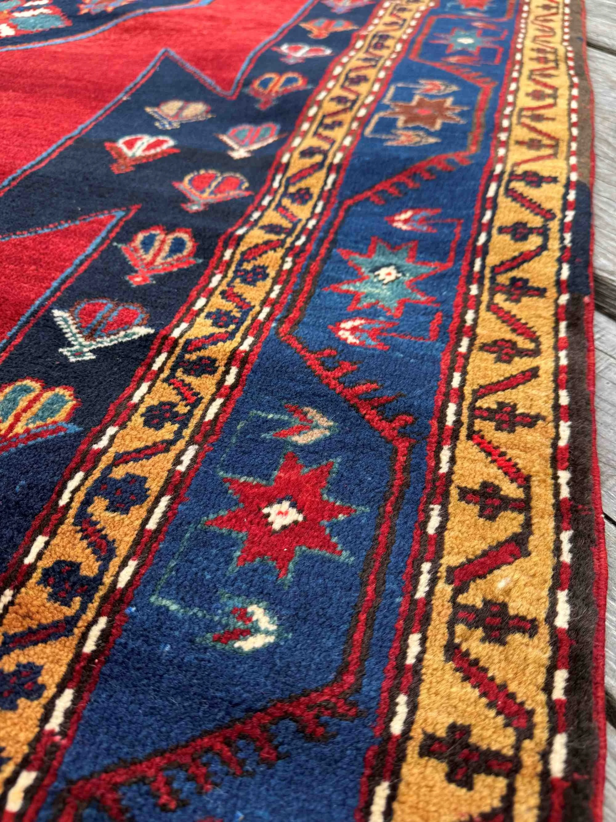 vintage area rugs red