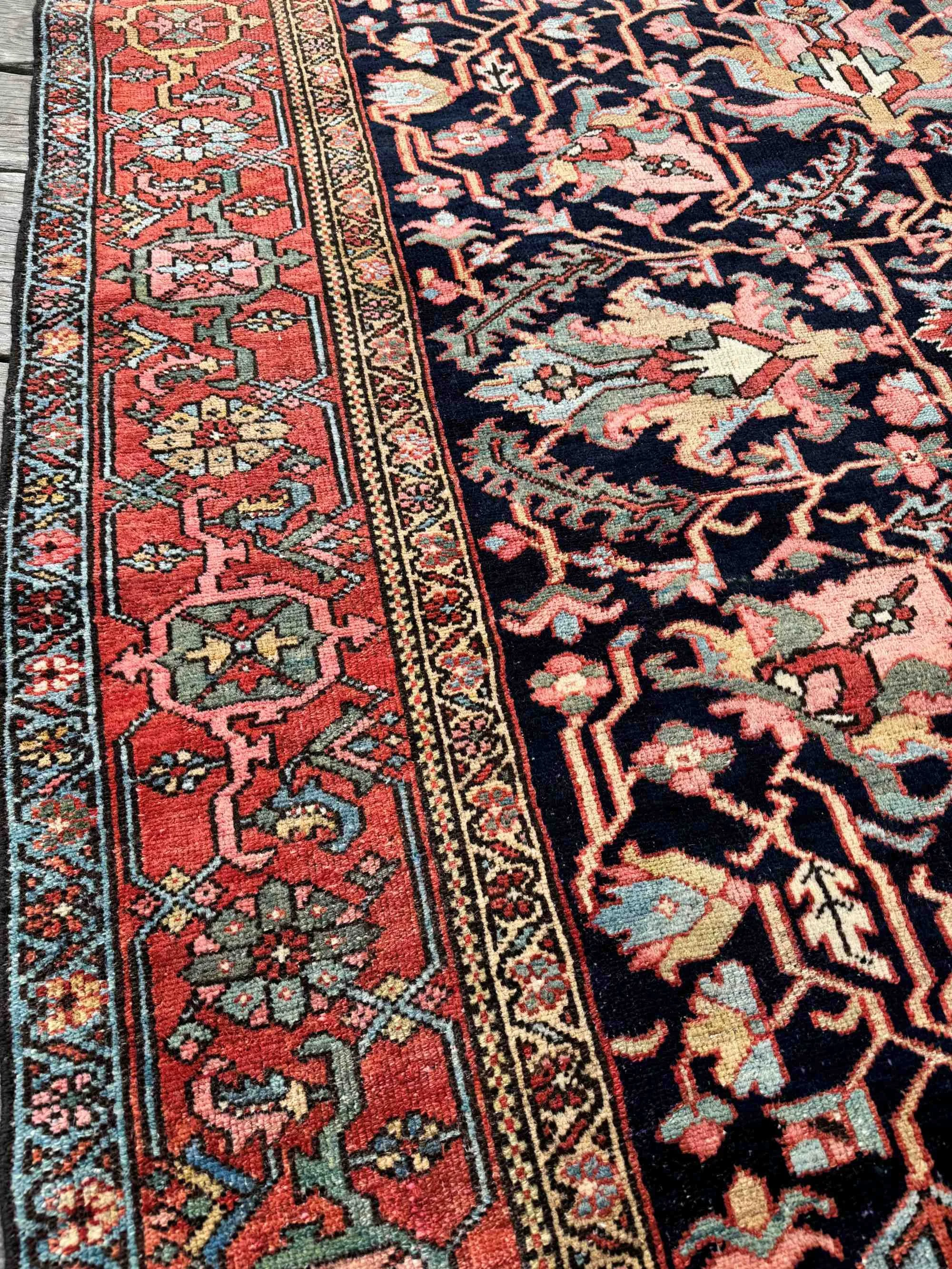 Heriz rugs room size antique