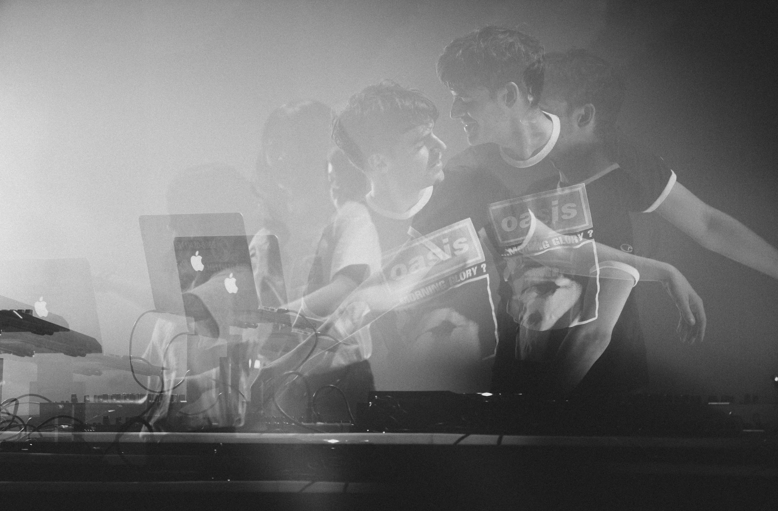 Ryan Hemsworth & Qrion