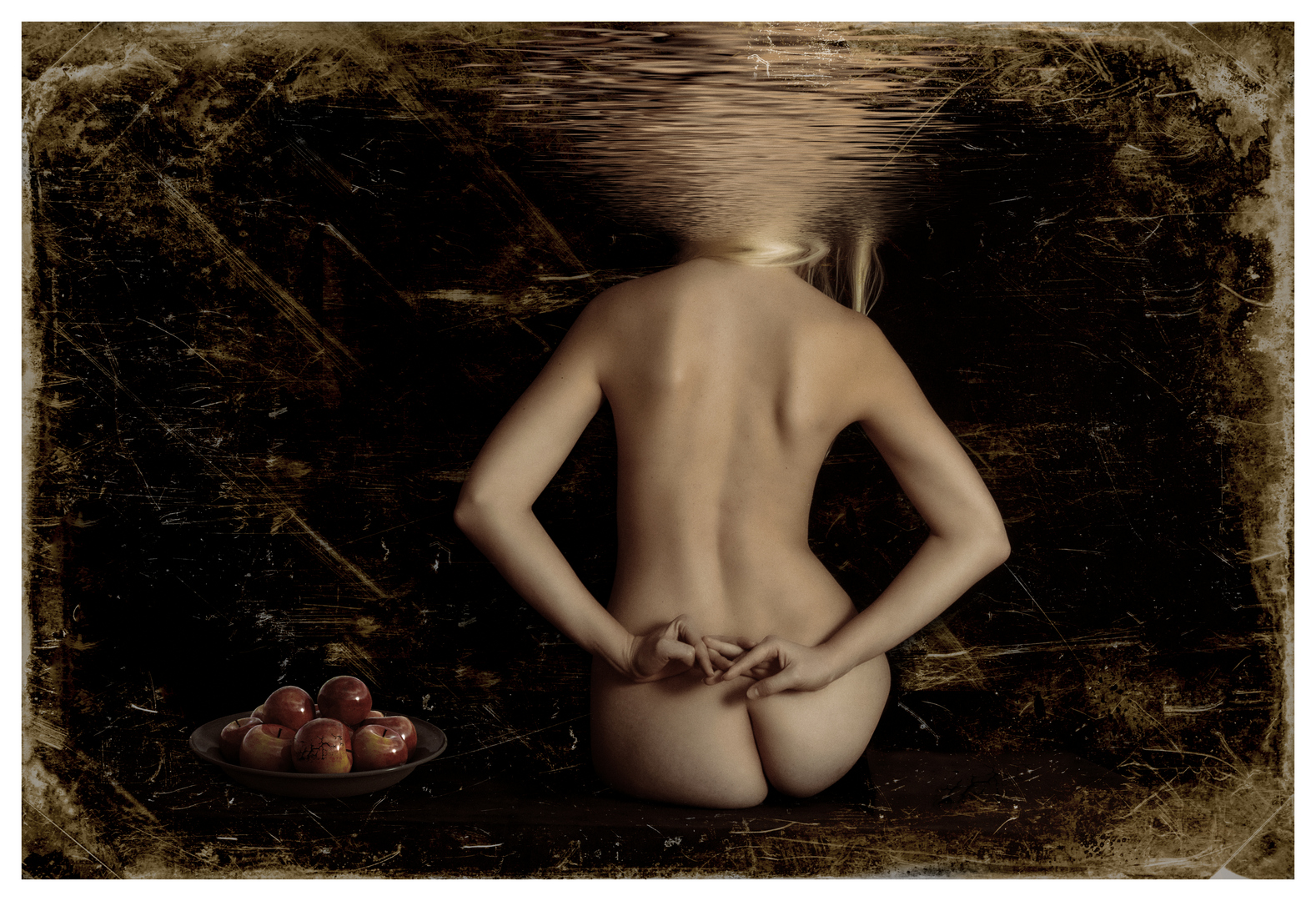 Apples. (2018)