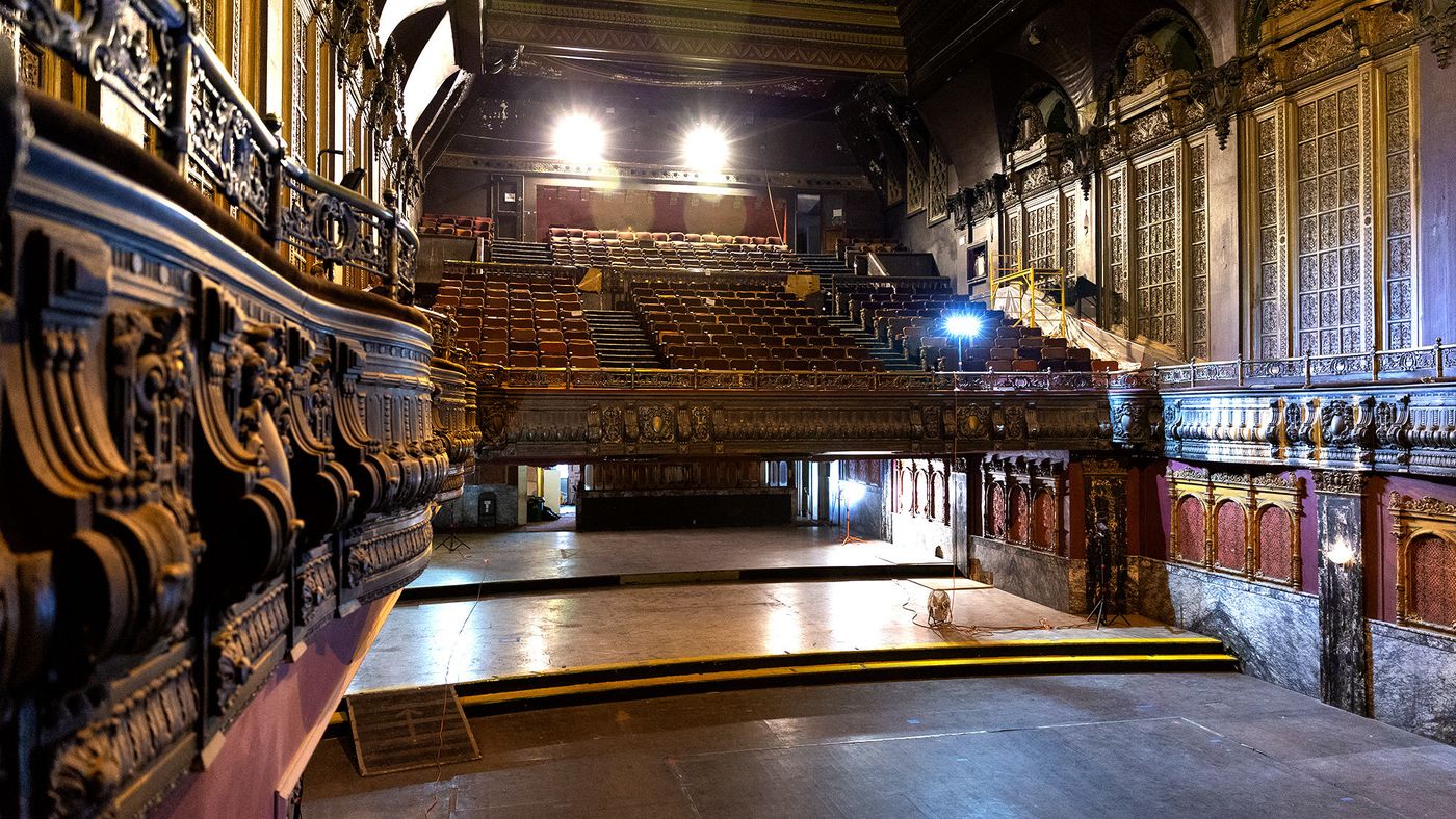 TowerTheater-currentfloor-RobertGoulrey:LAT.jpeg