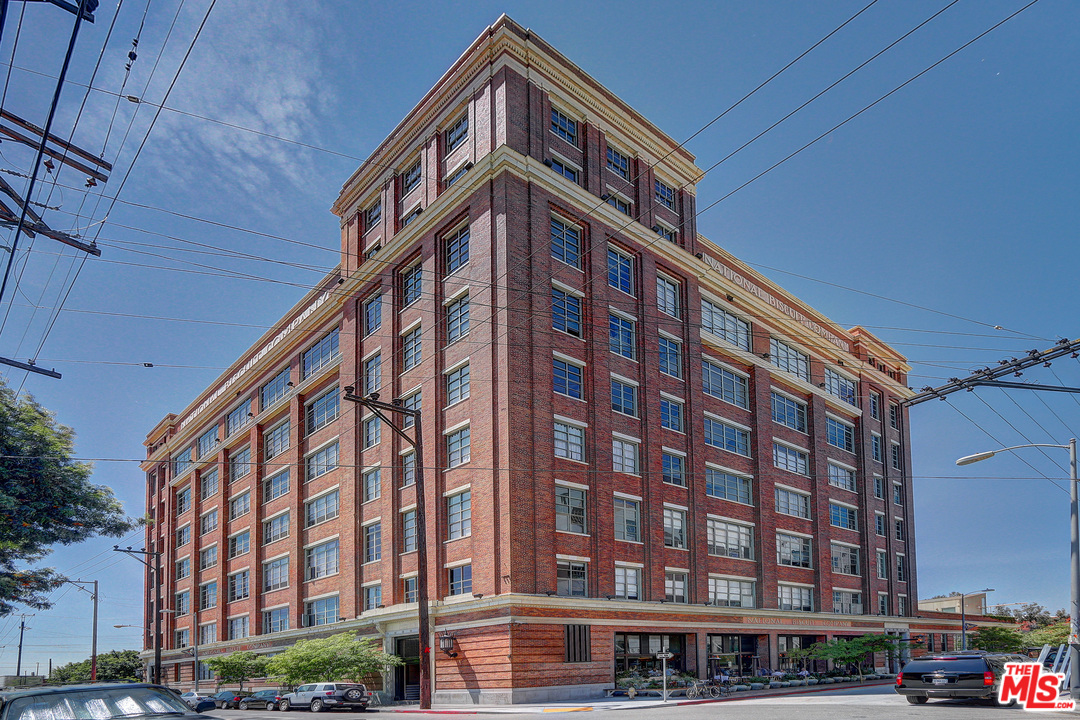 ArtsDistrict-24.jpg