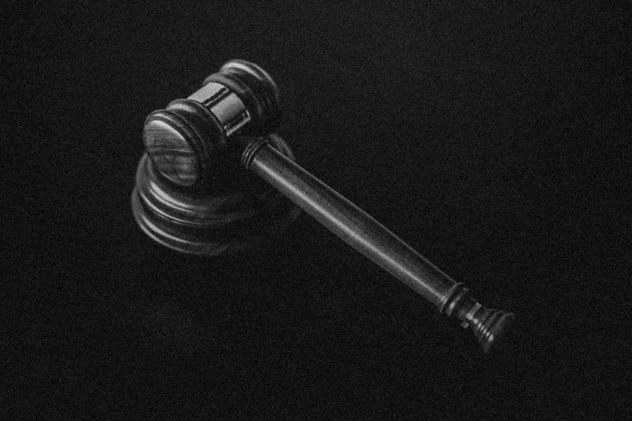 judge-hammer-2210x1473-3.jpg