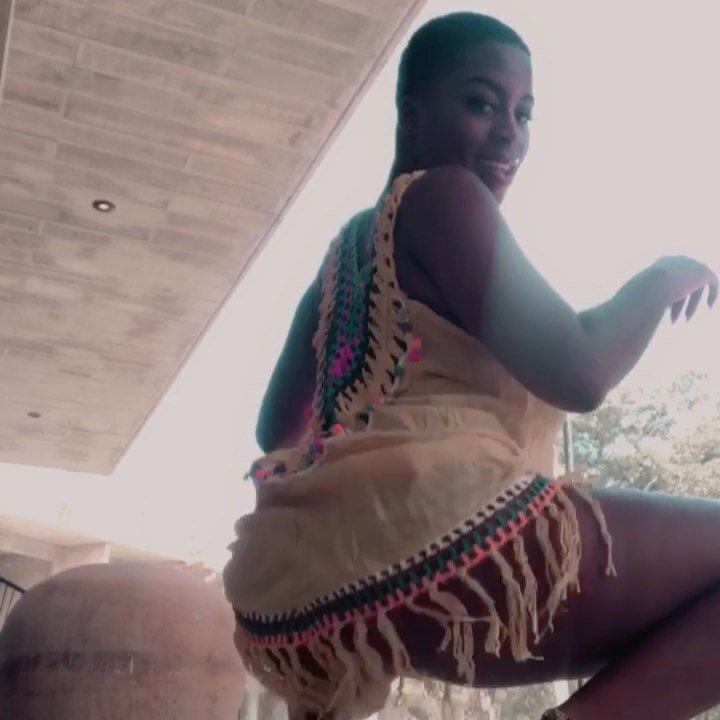 12 HOURS OF @twerkafterwork FOR CHARITY TOMMOROW...

LAST YEAR WE RAISED OVER &pound;600 and aim to raise over &pound;1000 this year for @youngwomenstrust ... please support us via the lives or clicking the link in the bio which will be up tomorrow a