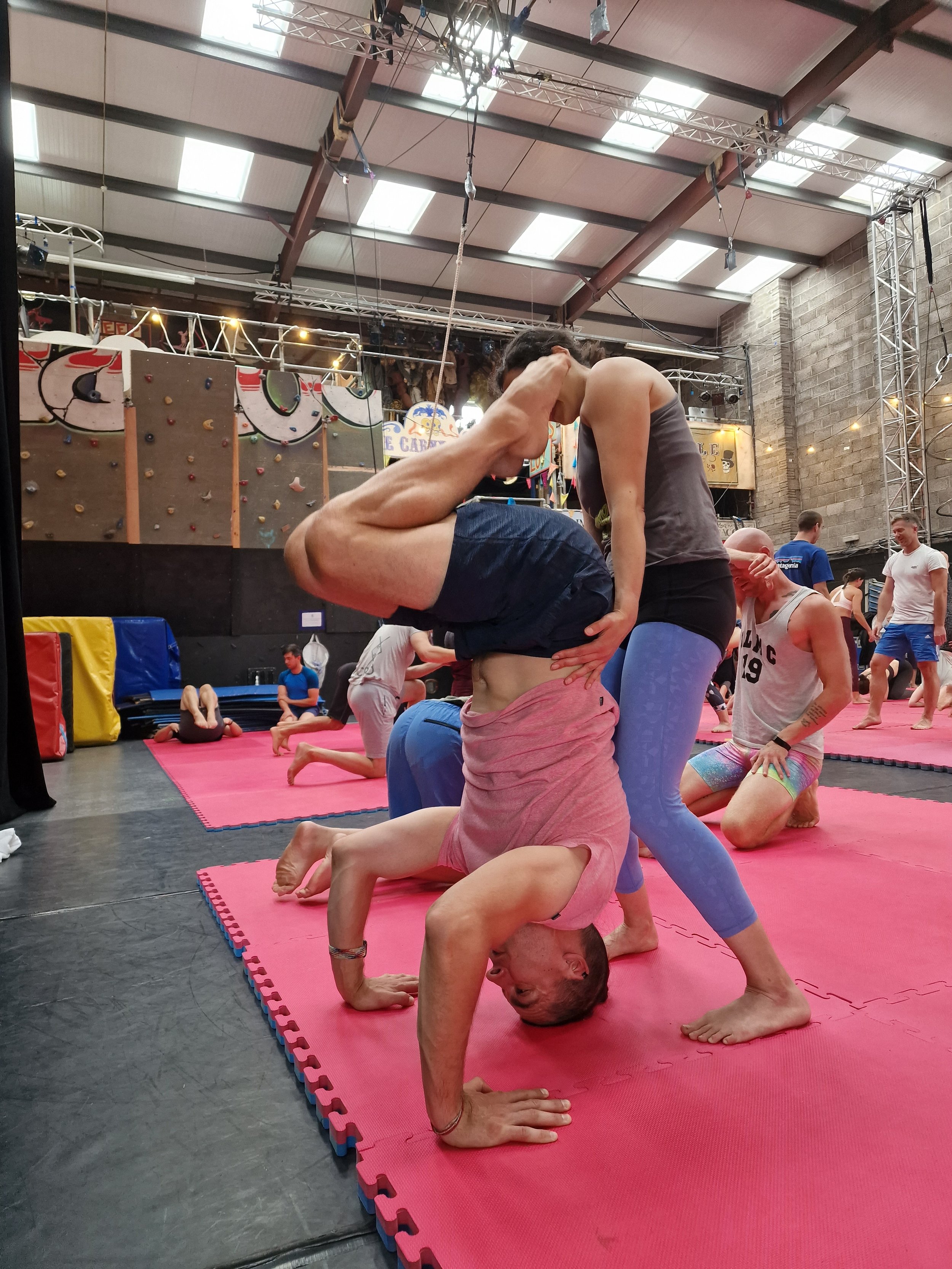 Bristol AcroYoga Solar Immersion 2022 - Headstands (Copy)