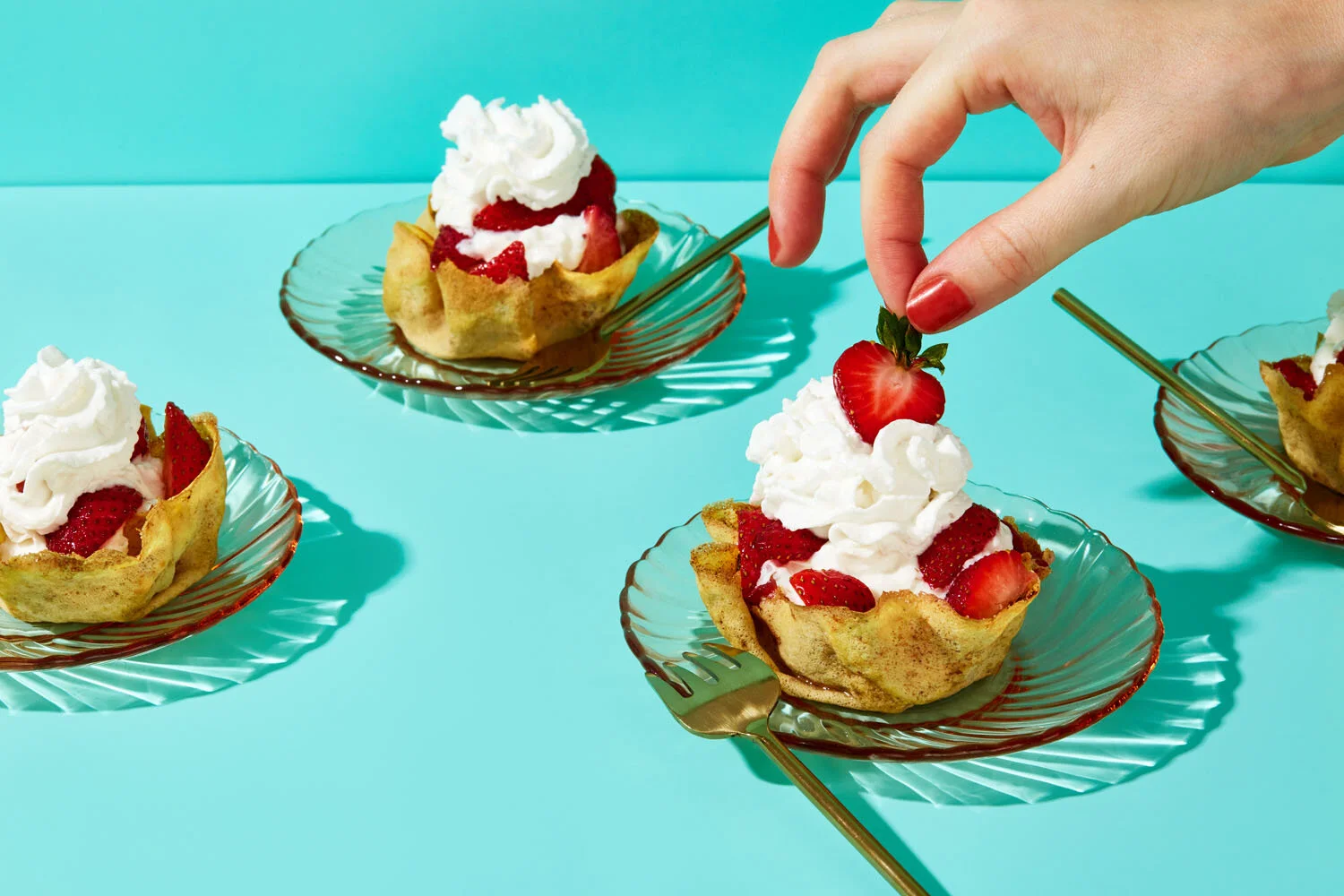 Strawberry Shortcakes_21440[WEB].jpg