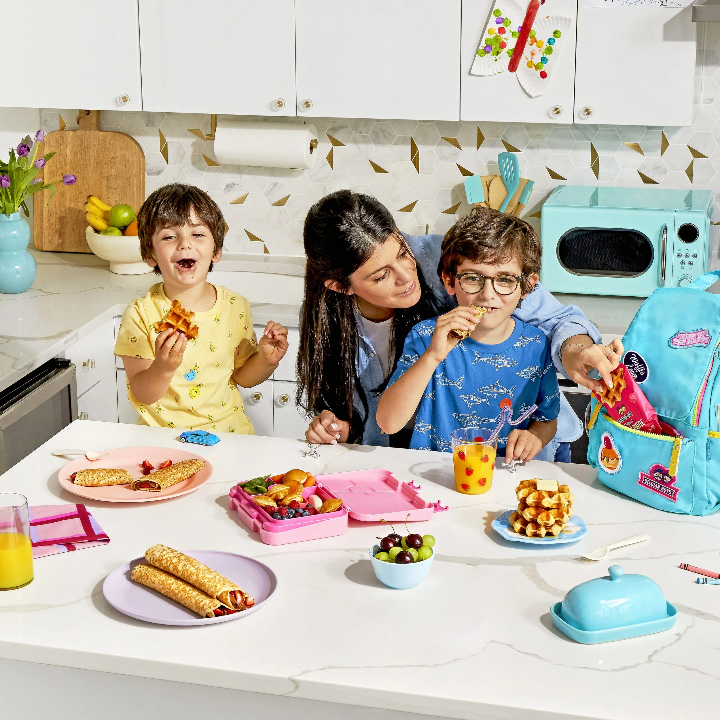 AB_BB-B2S_01_1x1 copy.jpg