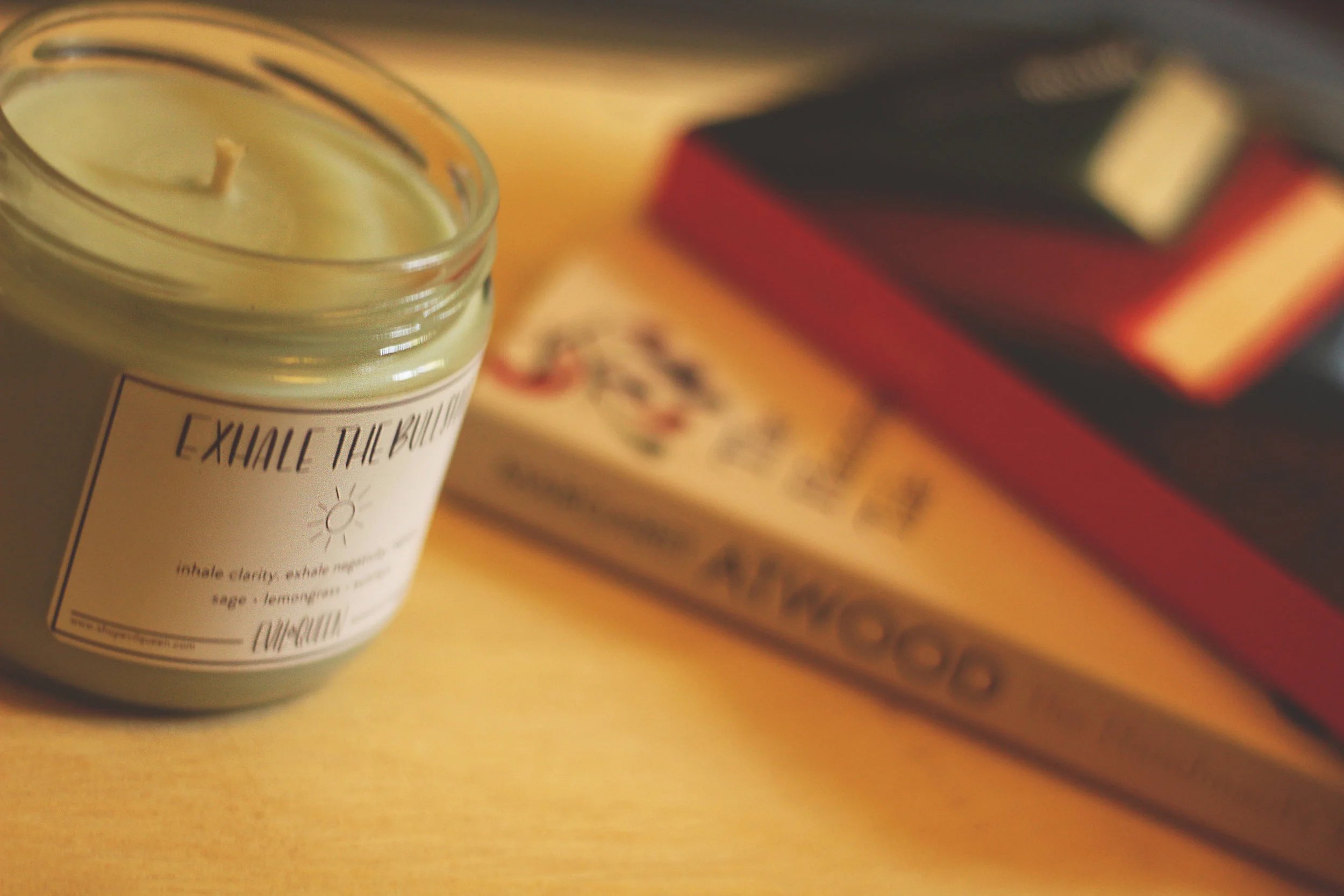 evilqueencandle1.jpg