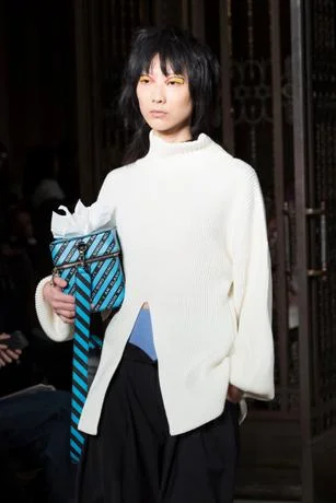 2018.02.16_HANNAH_GORDON-SMITH_AW18_SIMON_MO_18_large.jpg
