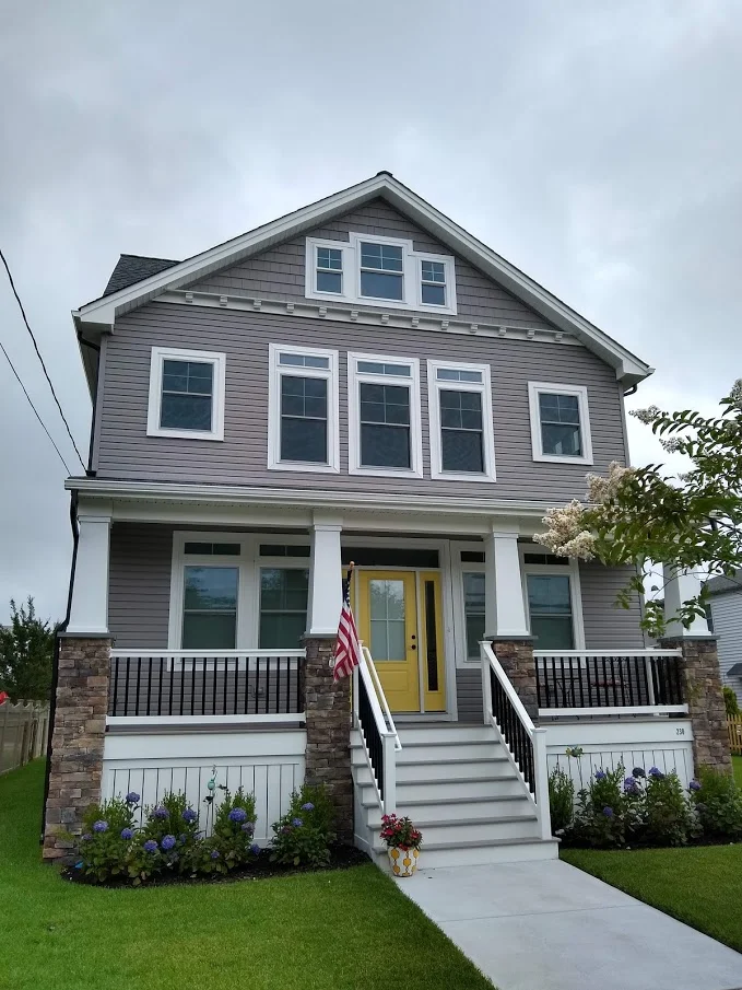 GardensHome.jpg