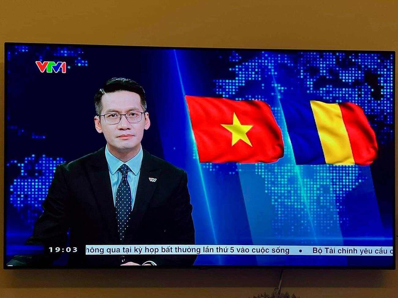 Today we had the great pleasure to have the Vietnamese President invited to our country 🇻🇳🇷🇴
.
We are very proud of the collaboration between our two countries
.
#drk #vietnam #romania #asia #europe
