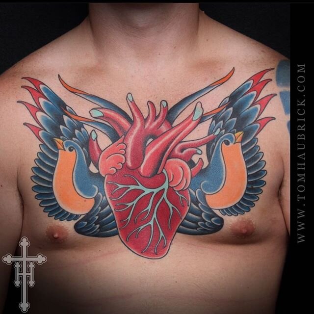 Amazing chest piece by professor @haubs go get one! #haubs #tomhaubrick #chestpiece #anatomicalheart