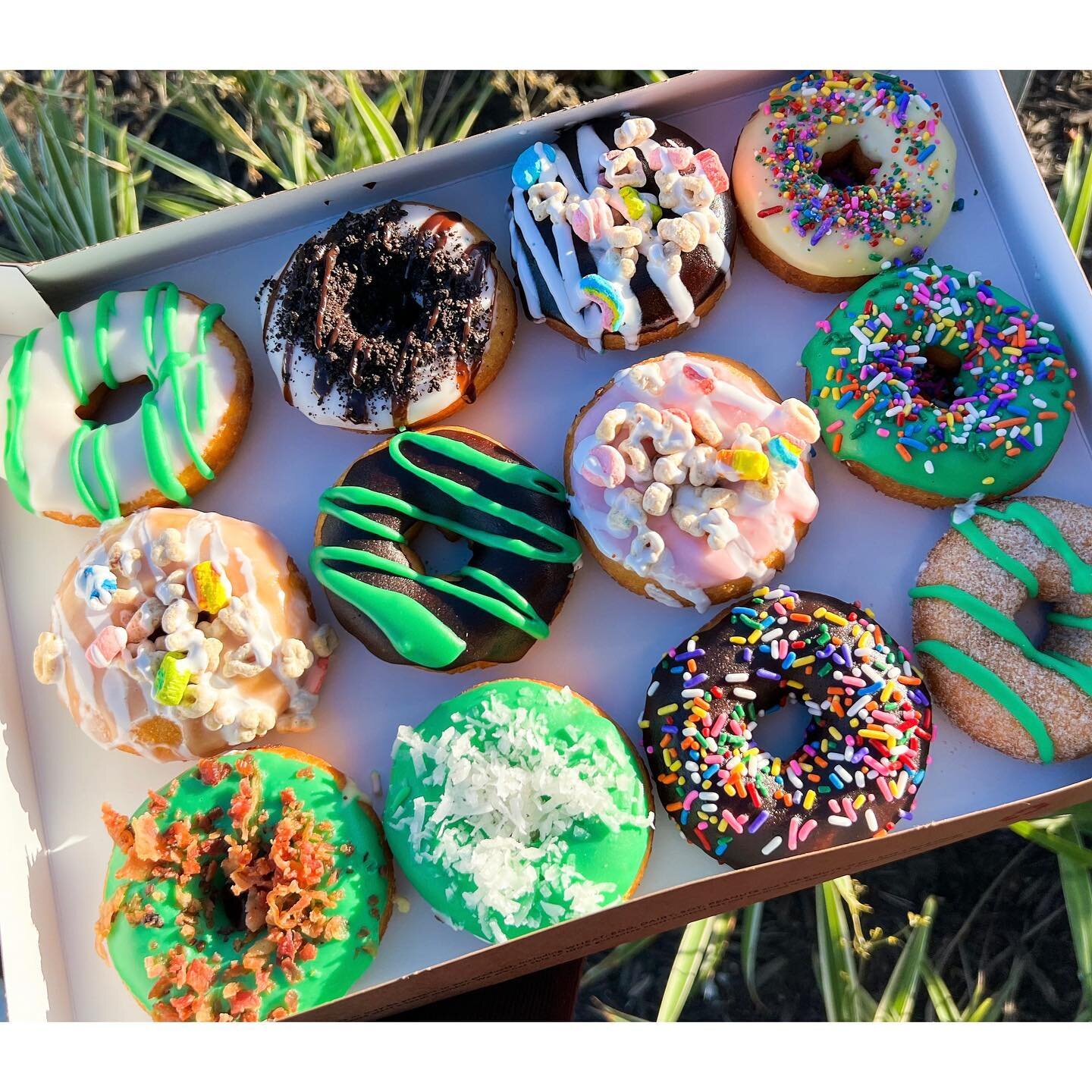 Happy #saintpatricksday ☘️ 

Get lucky with this @duckdonuts assortment, available until tomorrow 🦆🍩☘️