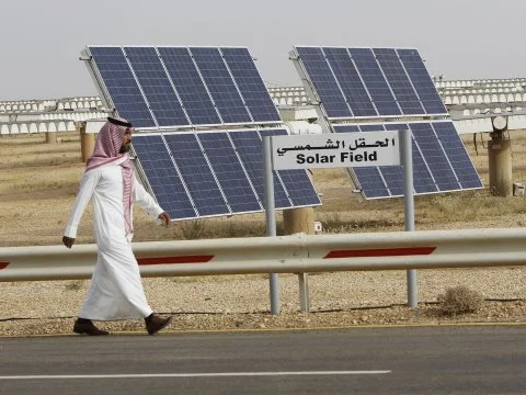 How Maintaining Saudi Arabia’s Oil Dominance May Depend on Going Solar