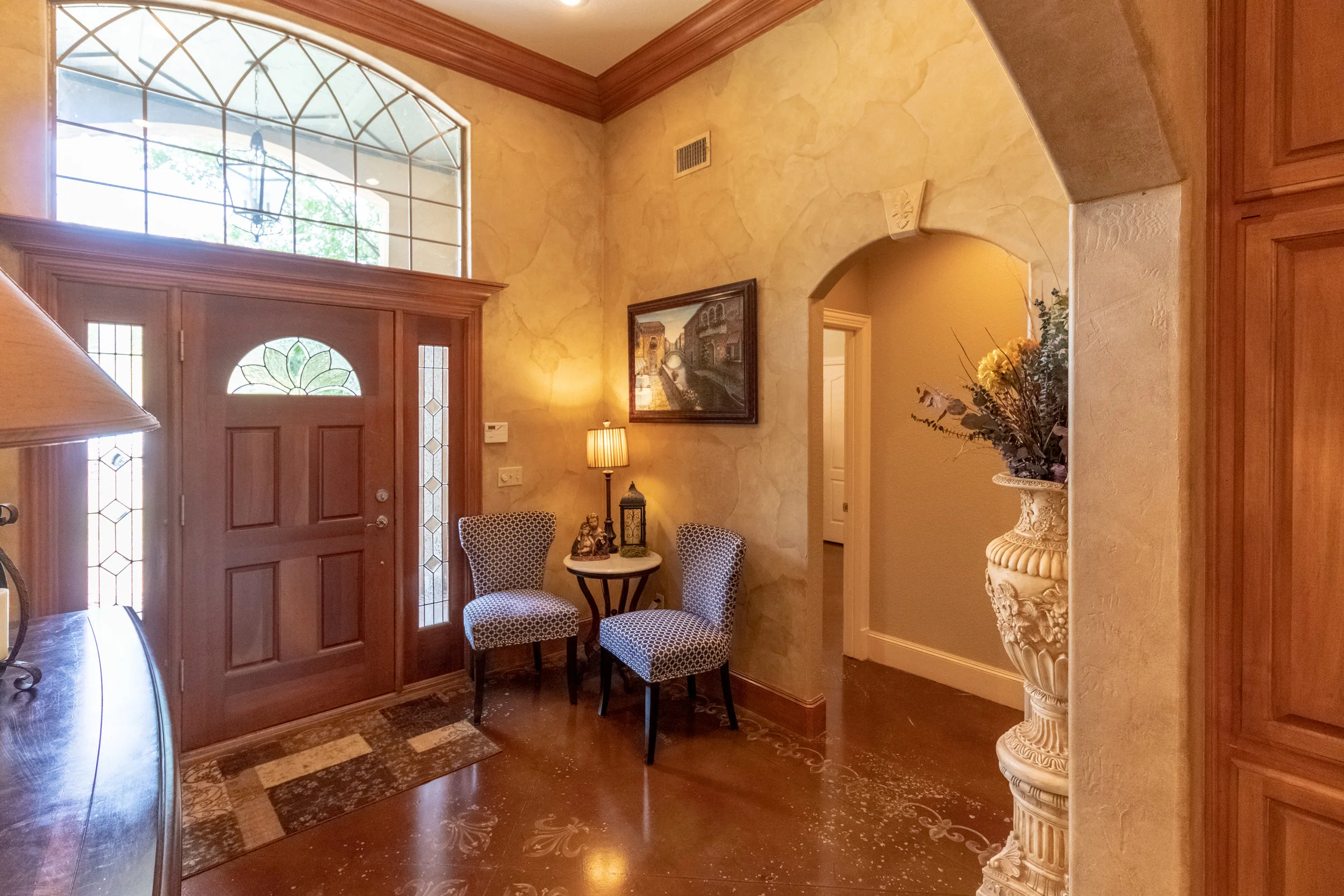 Entryway-2.jpg