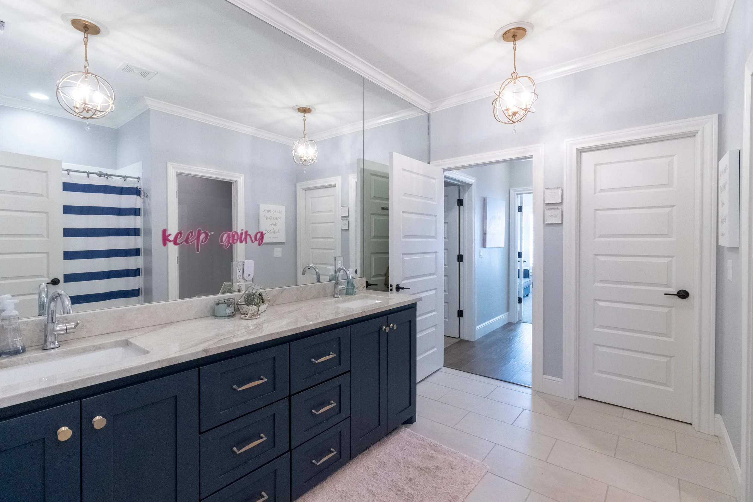 Bathroom 5-3.jpg